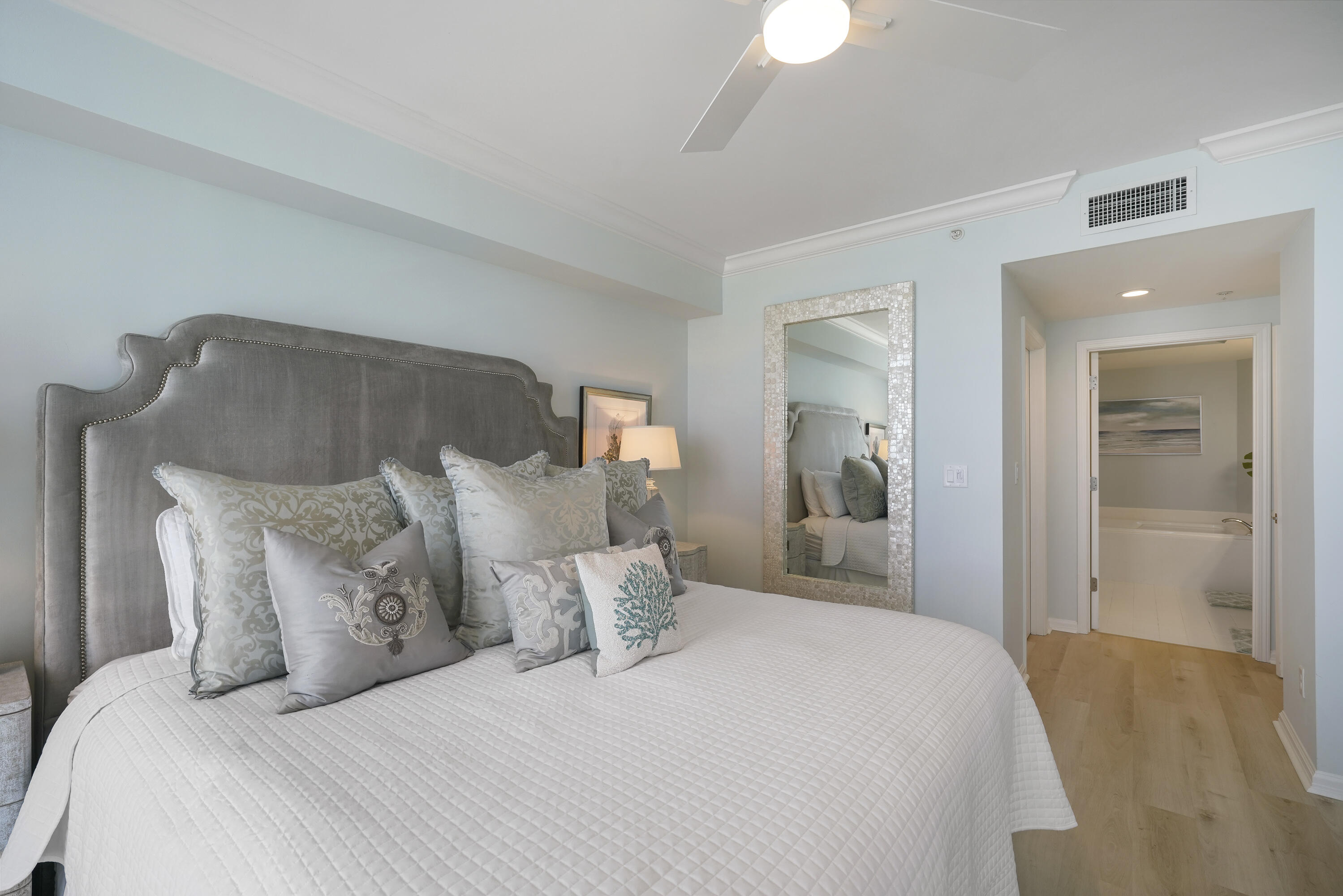 ST. MAARTEN AT SILVER SHELLS - Residential