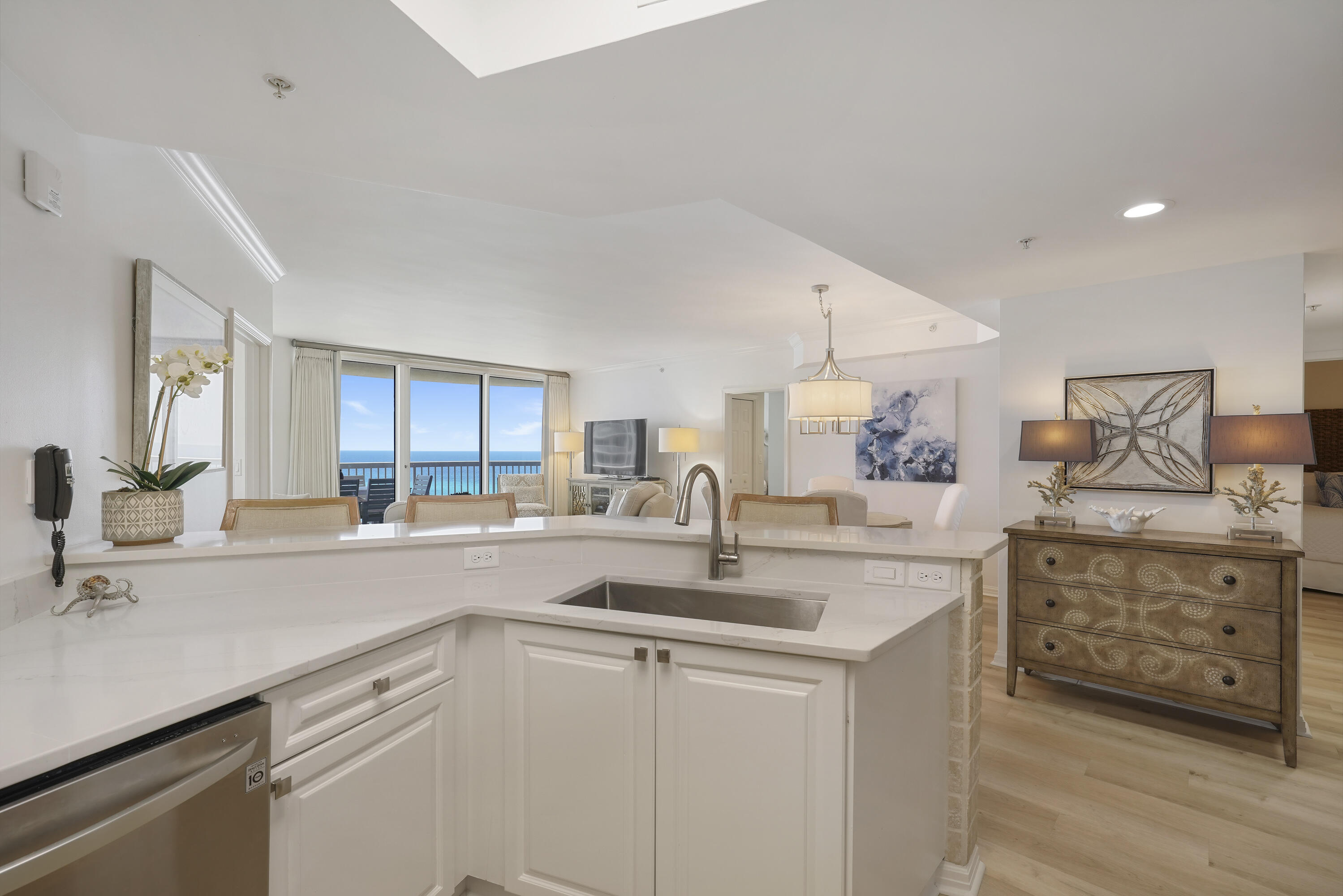 ST. MAARTEN AT SILVER SHELLS - Residential