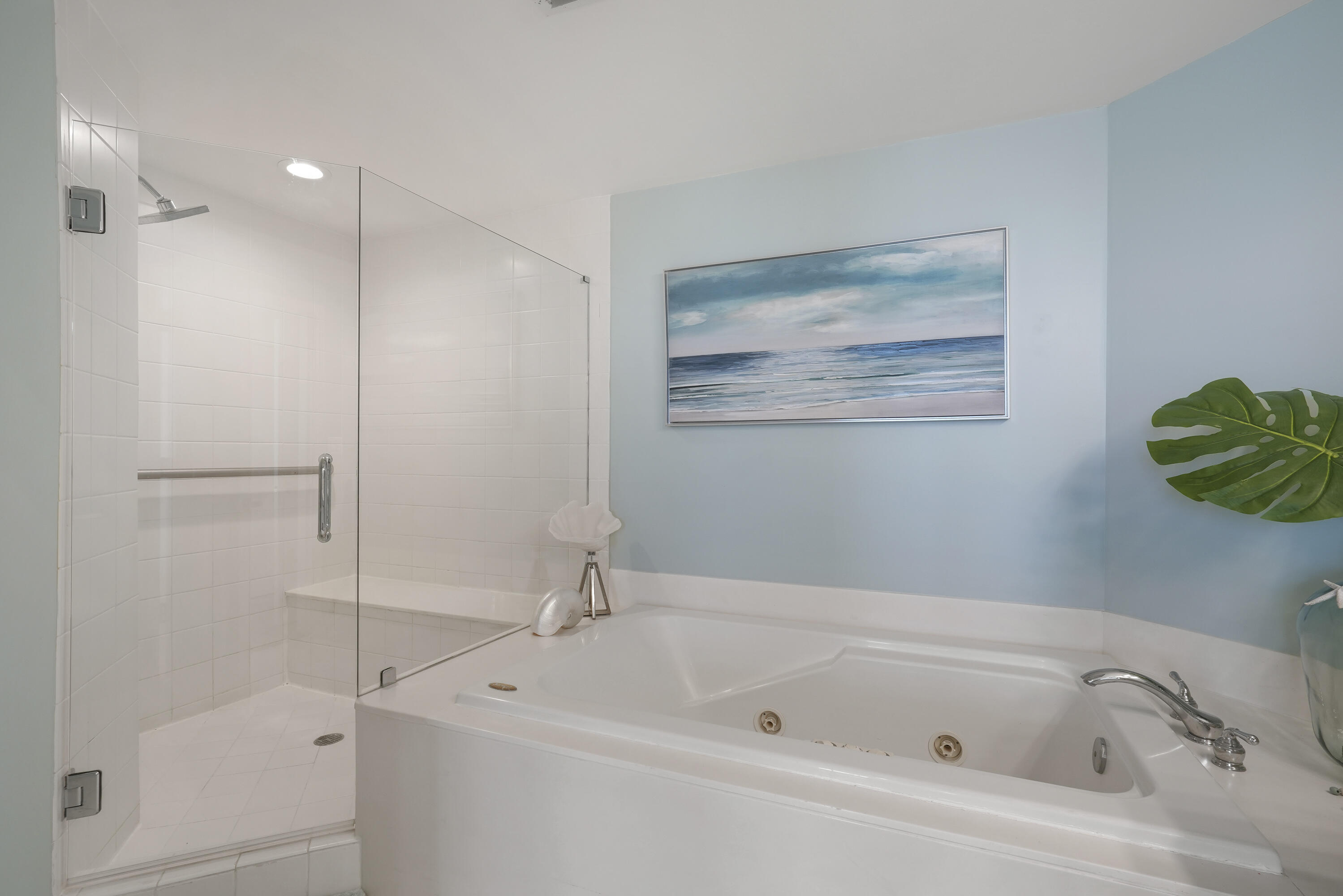ST. MAARTEN AT SILVER SHELLS - Residential