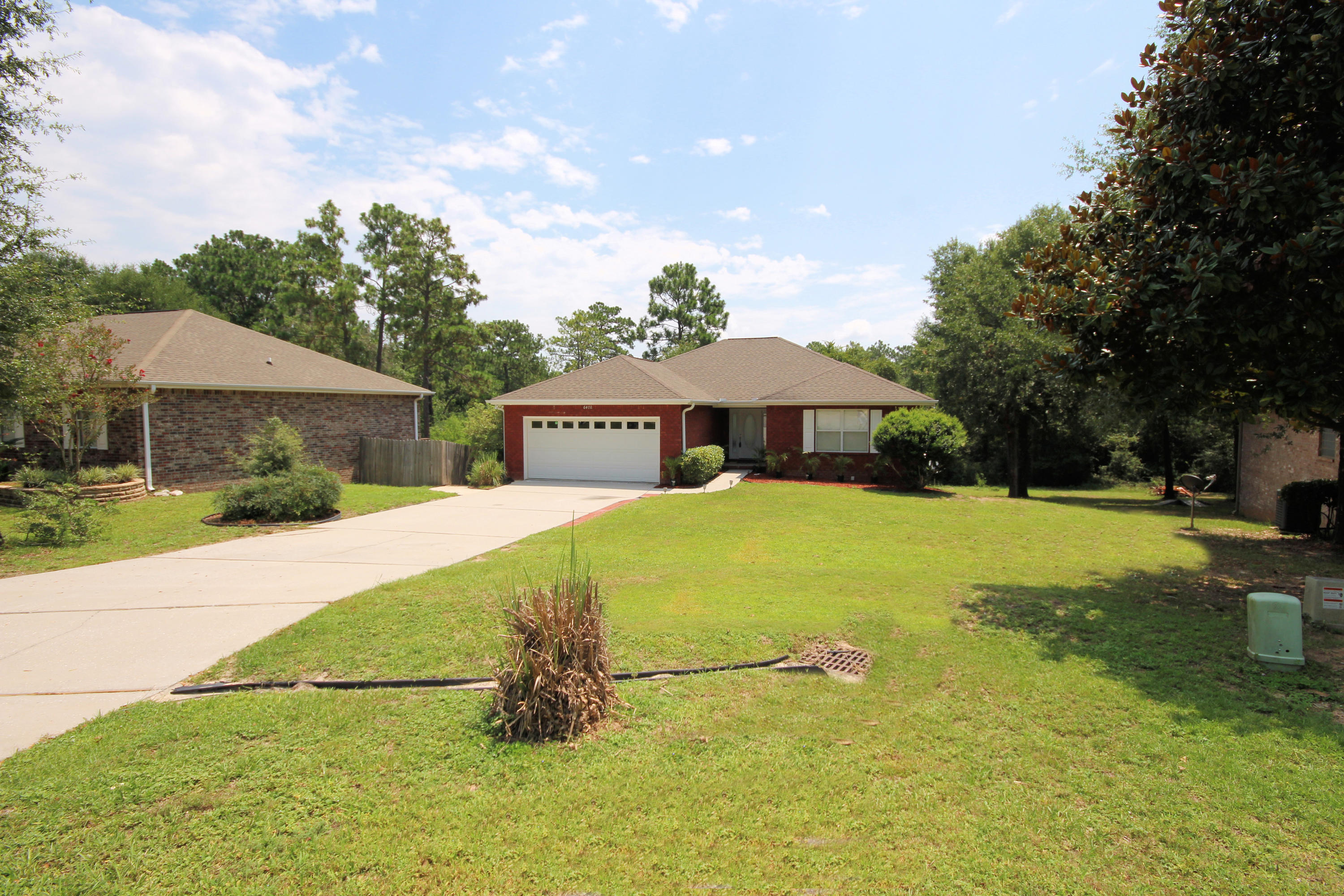 SPRING HOLLOW ESTATES - Residential