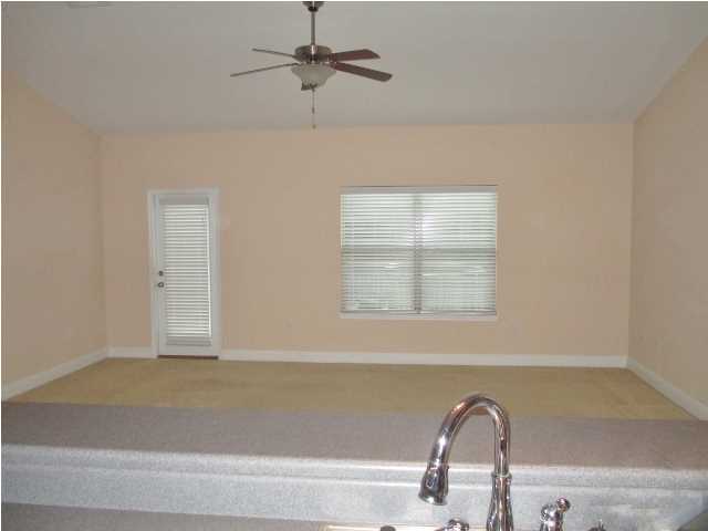 ROLLING RIDGE - Residential