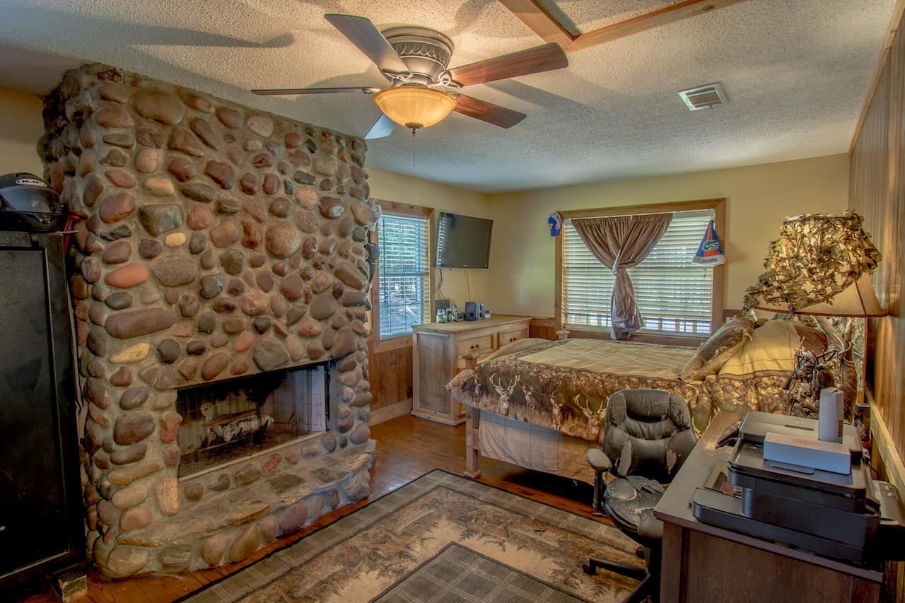 MAGNOLIA RANCH - Residential
