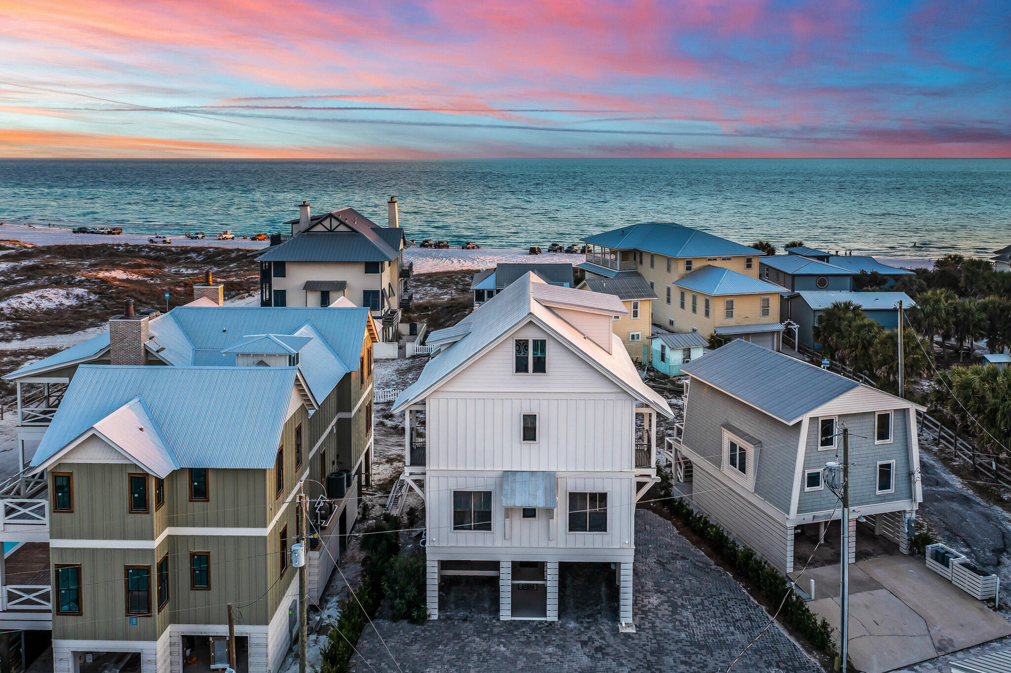 GRAYTON BEACH - Residential