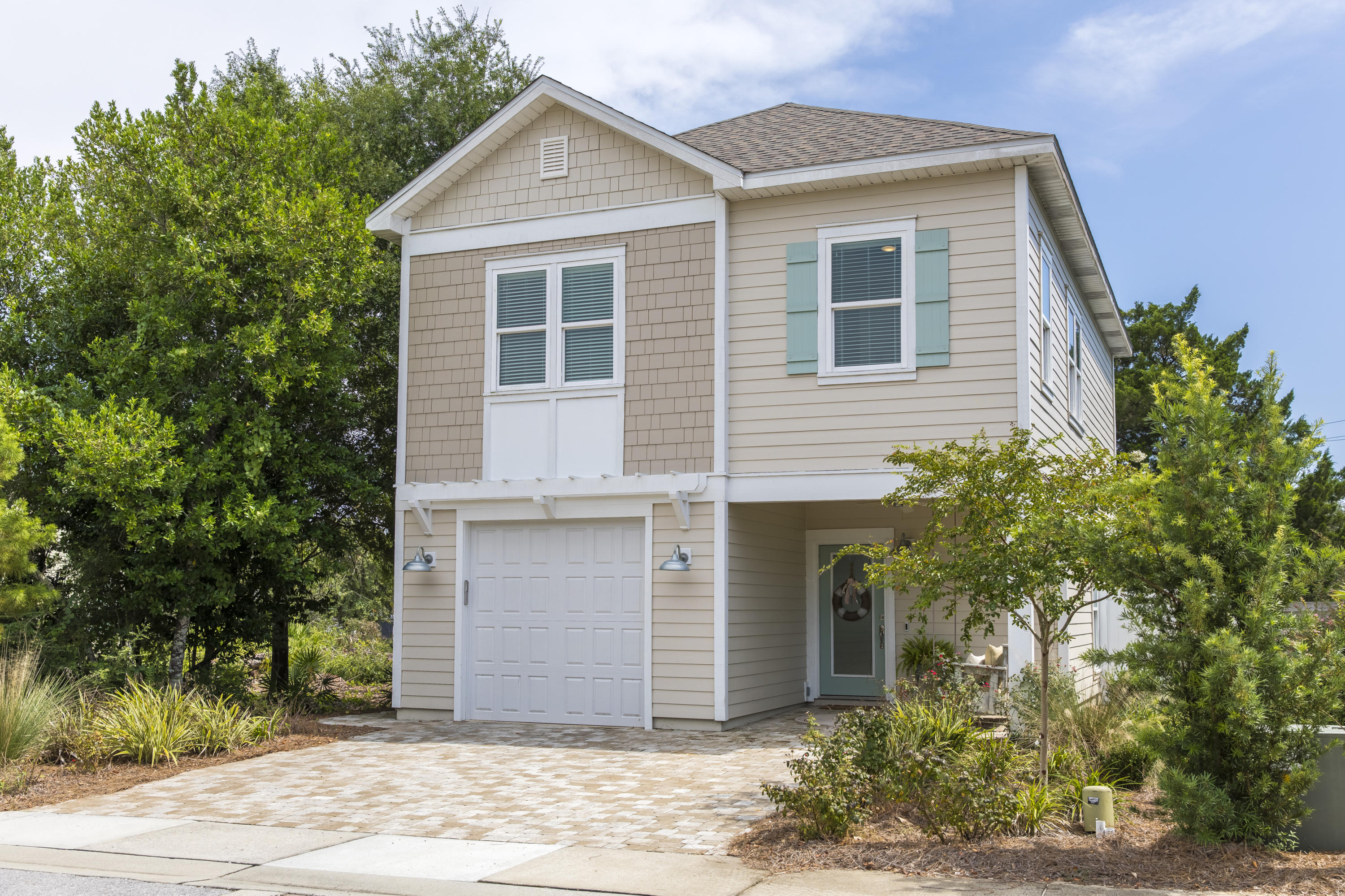 WEST SHORE PLACE - Residential Lease