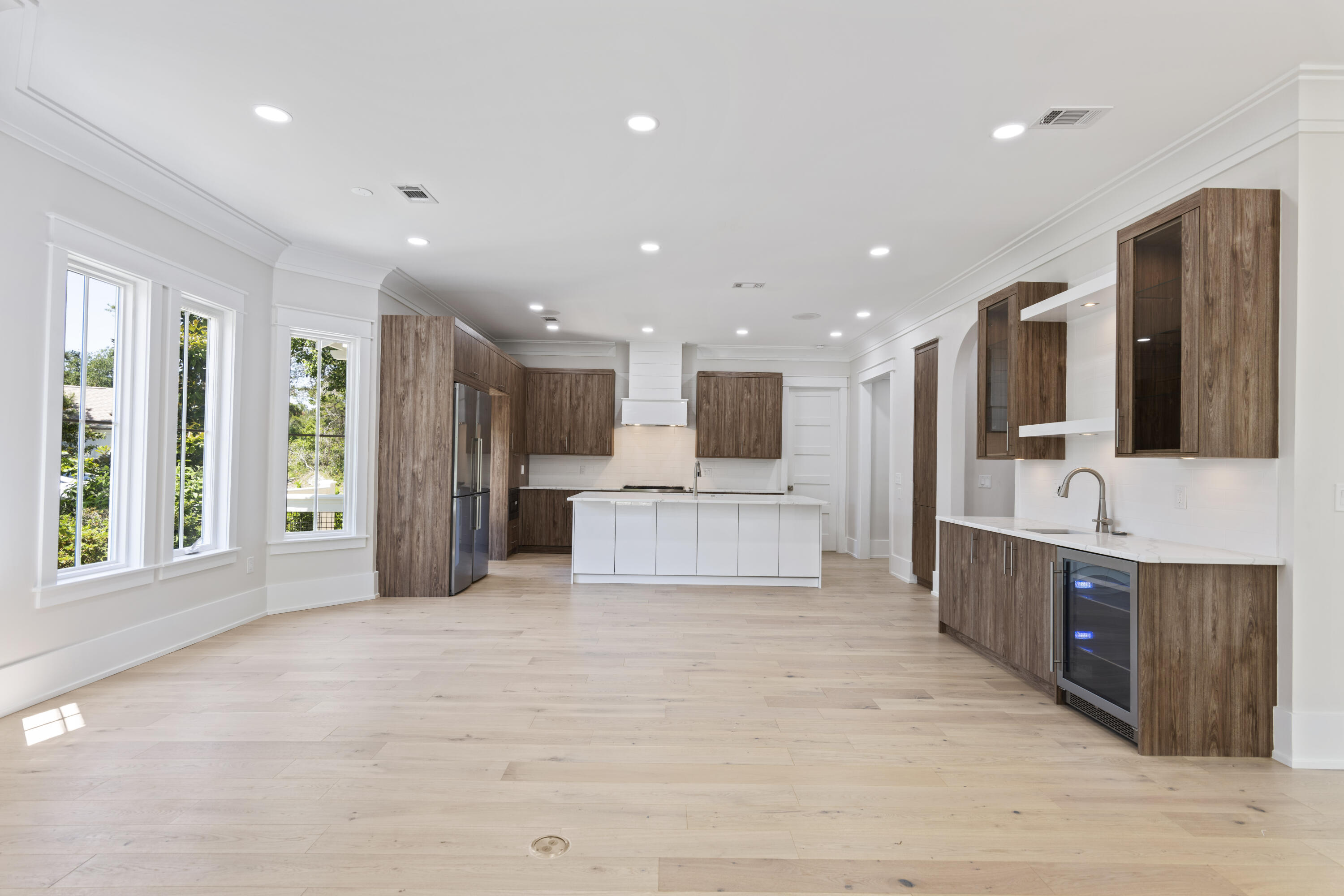 CALYPSO POINTE - Residential