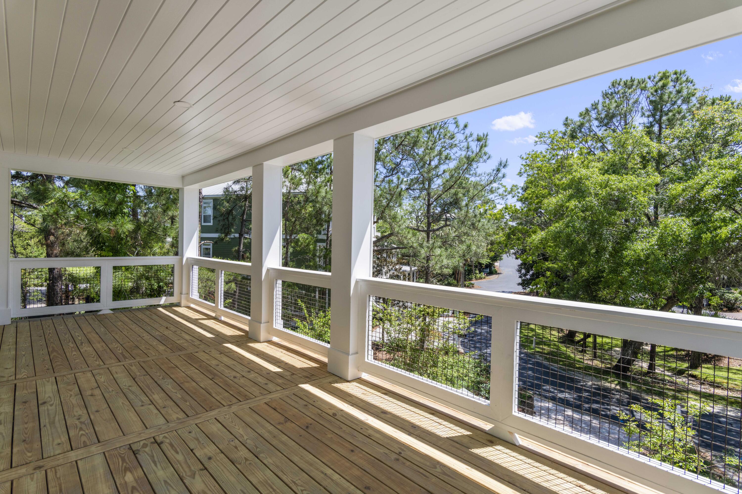 CALYPSO POINTE - Residential