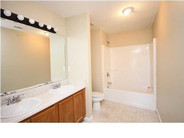 ROLLING PINES T/H LOT 80 BLK C - Residential Lease