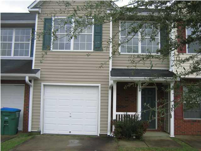ROLLING PINES T/H LOT 80 BLK C - Residential Lease