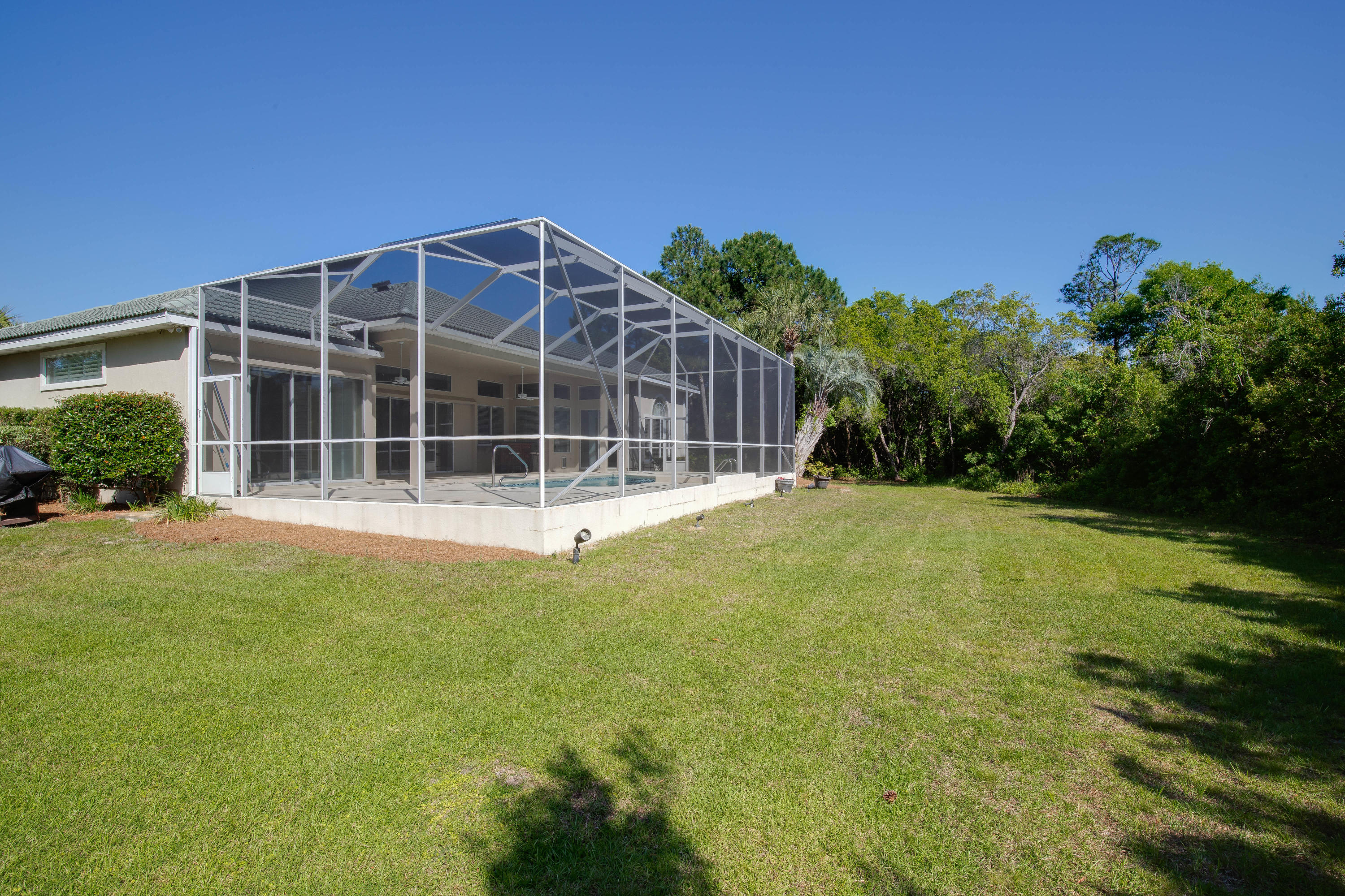 EMERALD BAY PH 1A - Residential