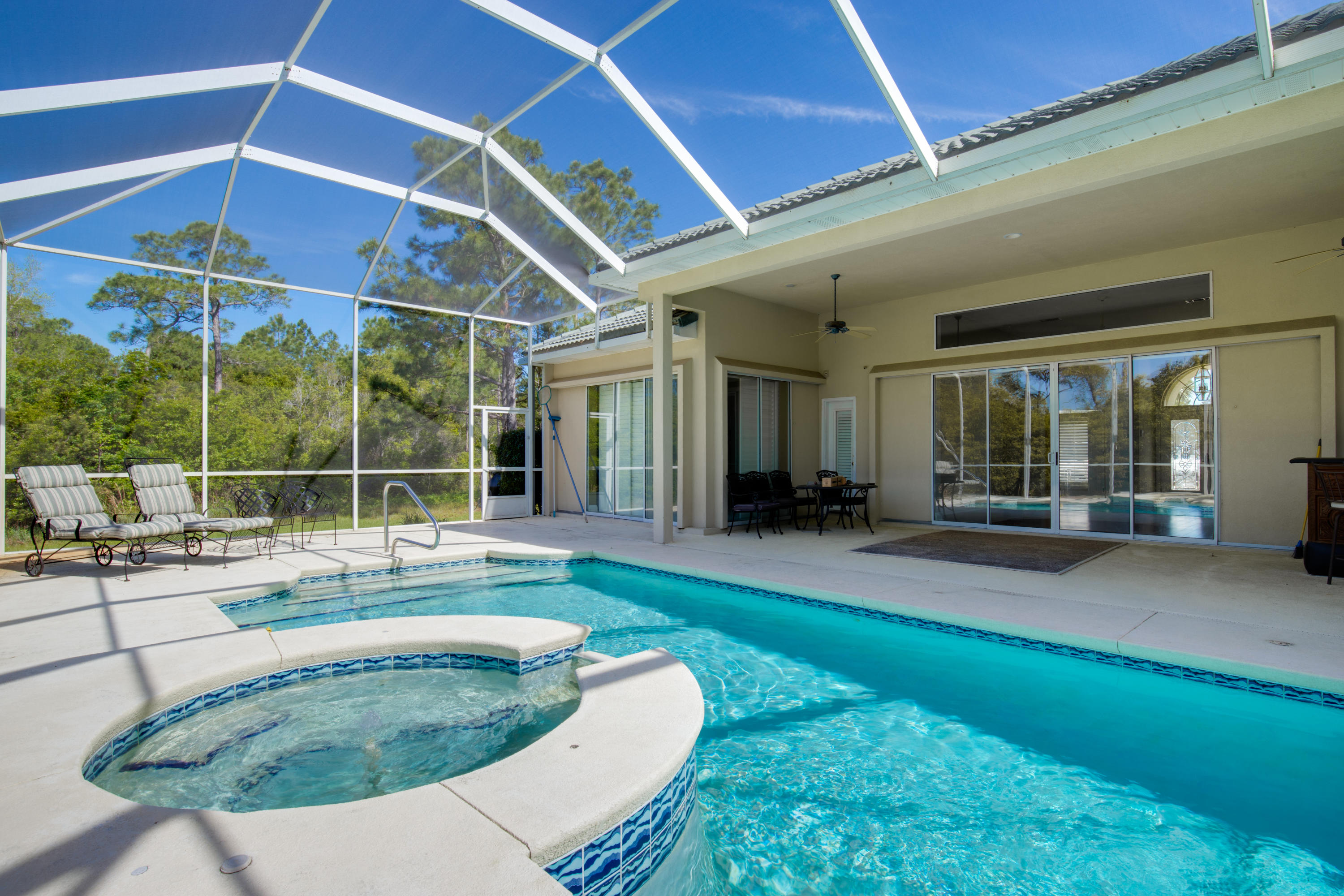 EMERALD BAY PH 1A - Residential