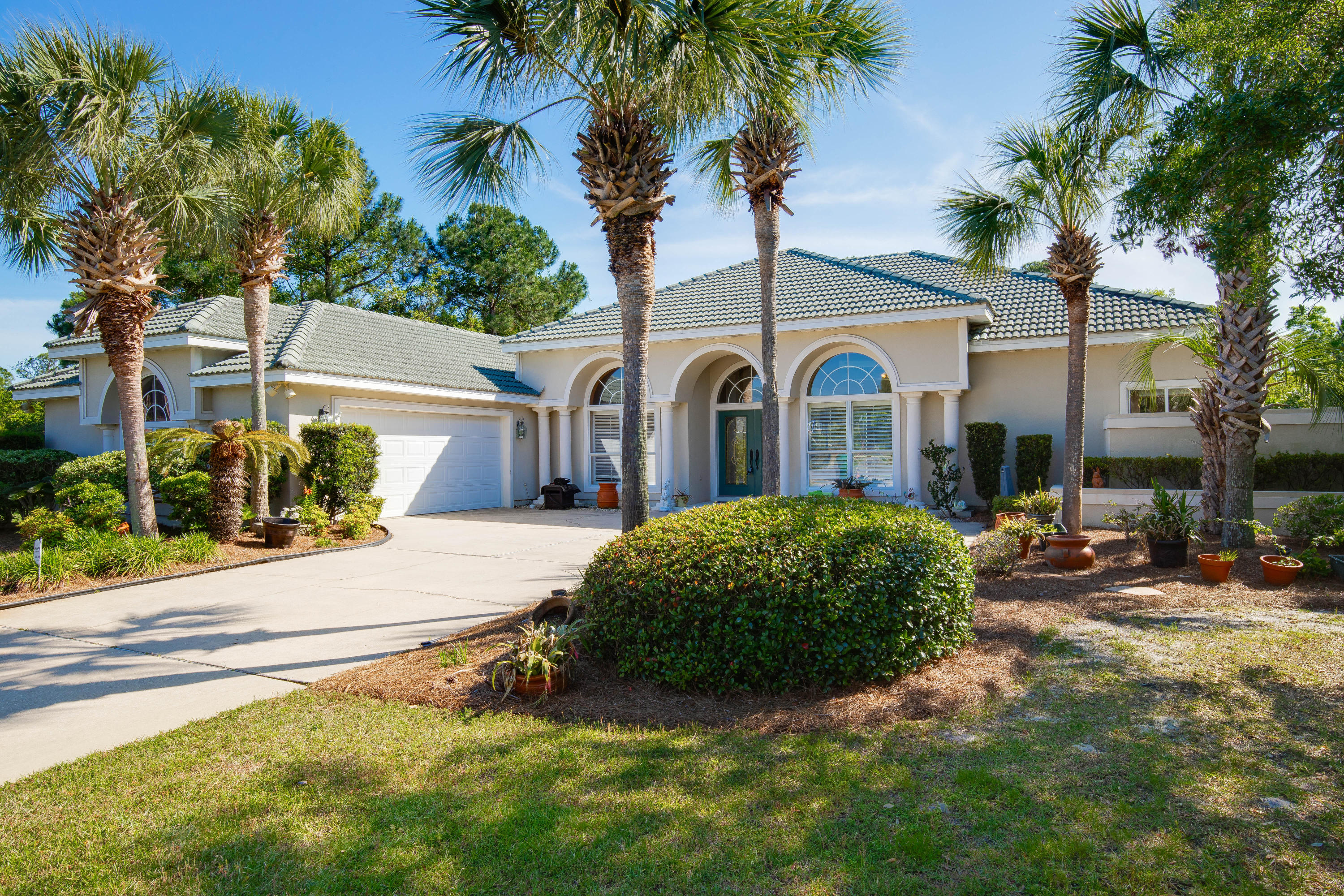 EMERALD BAY PH 1A - Residential