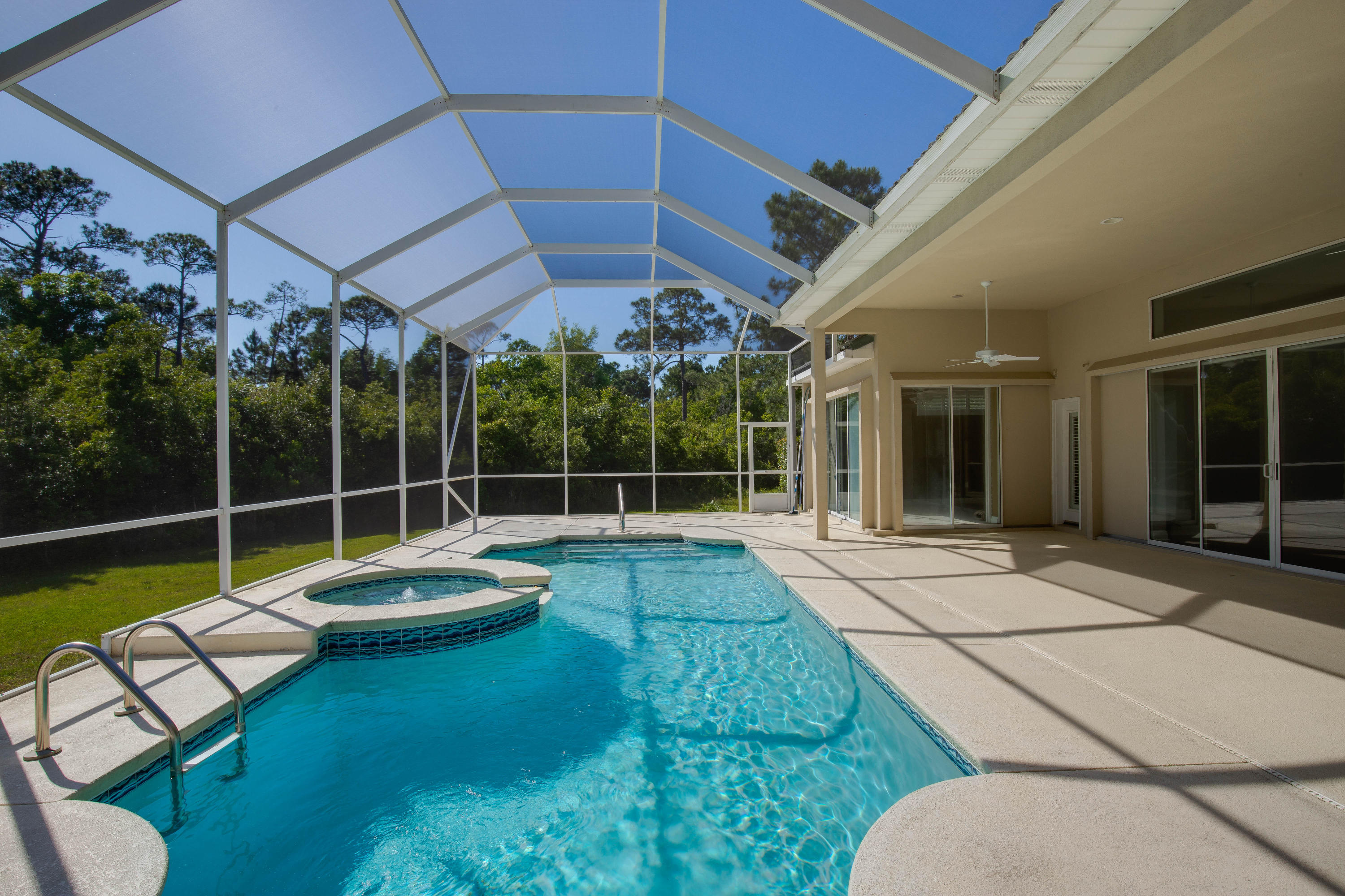 EMERALD BAY PH 1A - Residential