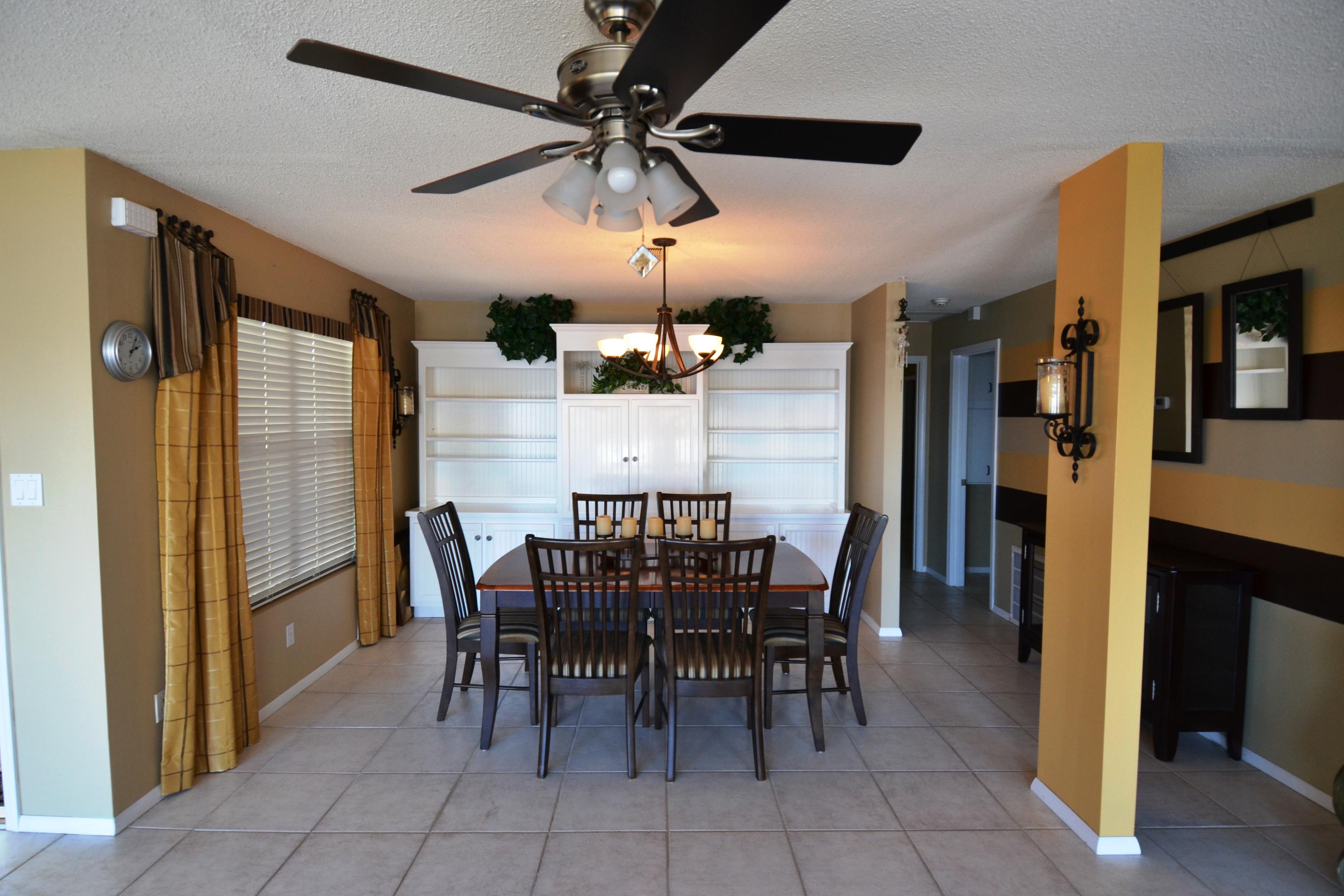 TURQUOISE BEACH - Residential Lease
