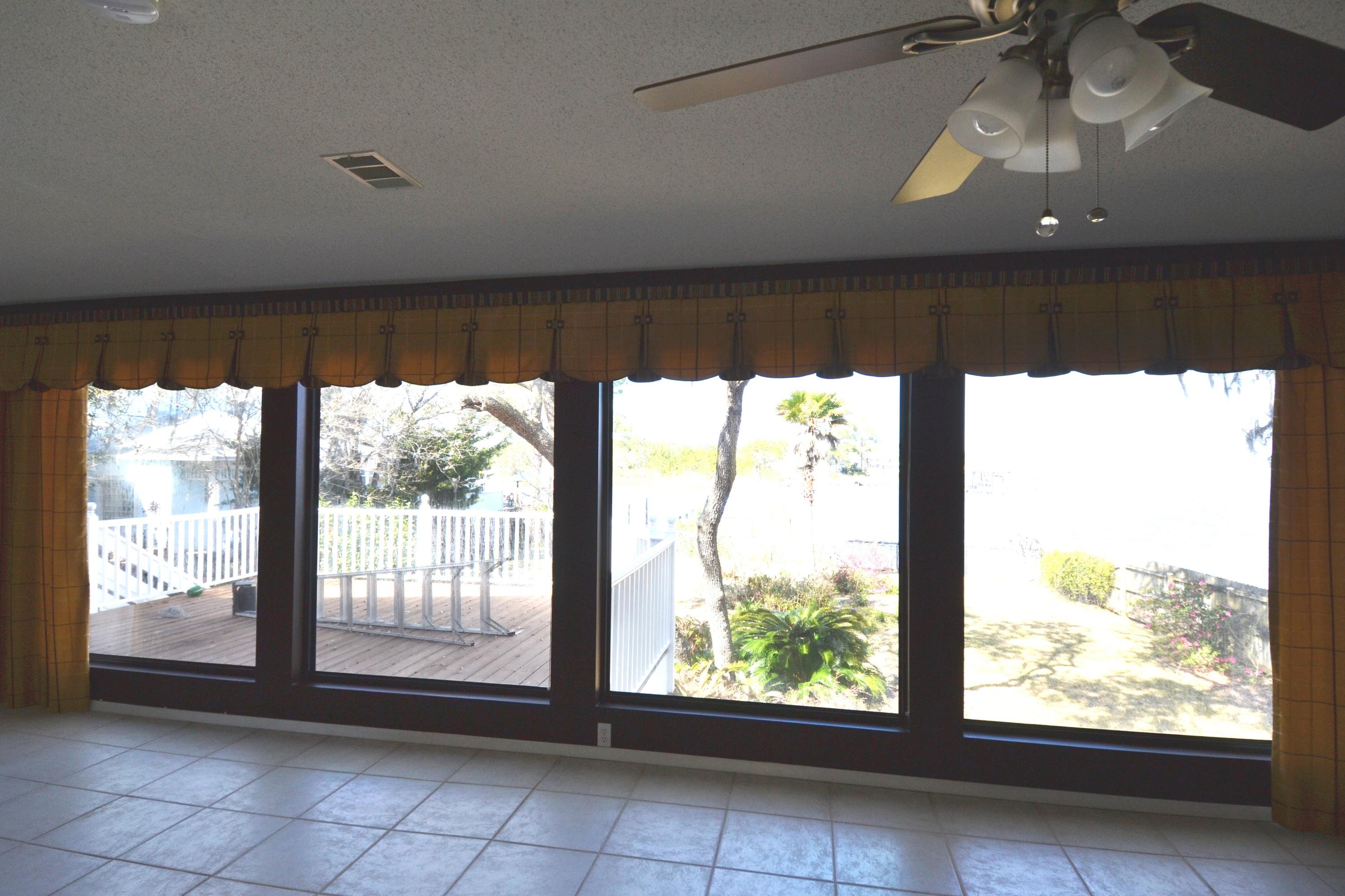 TURQUOISE BEACH - Residential Lease