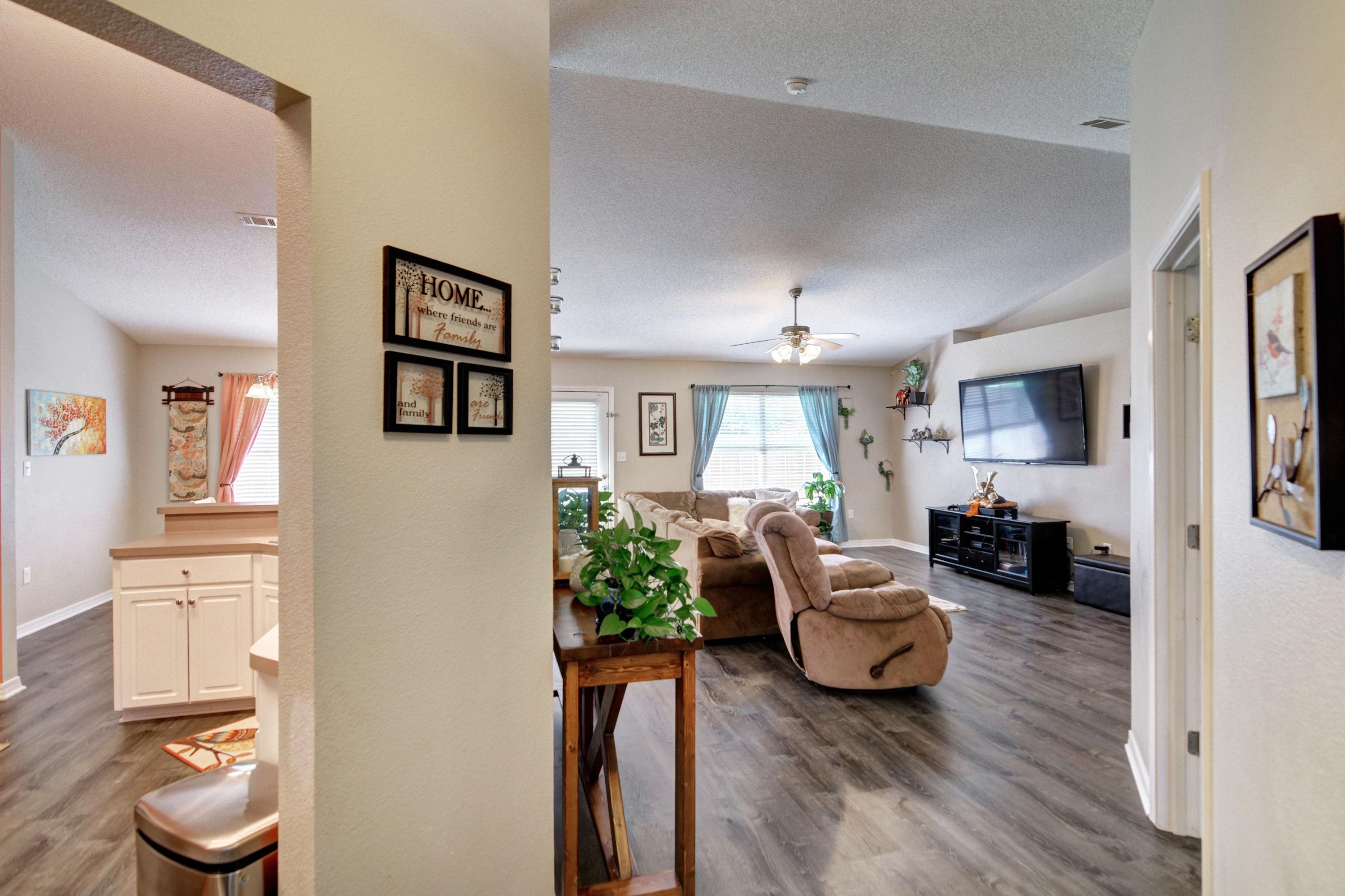 WATERSTONE - Residential