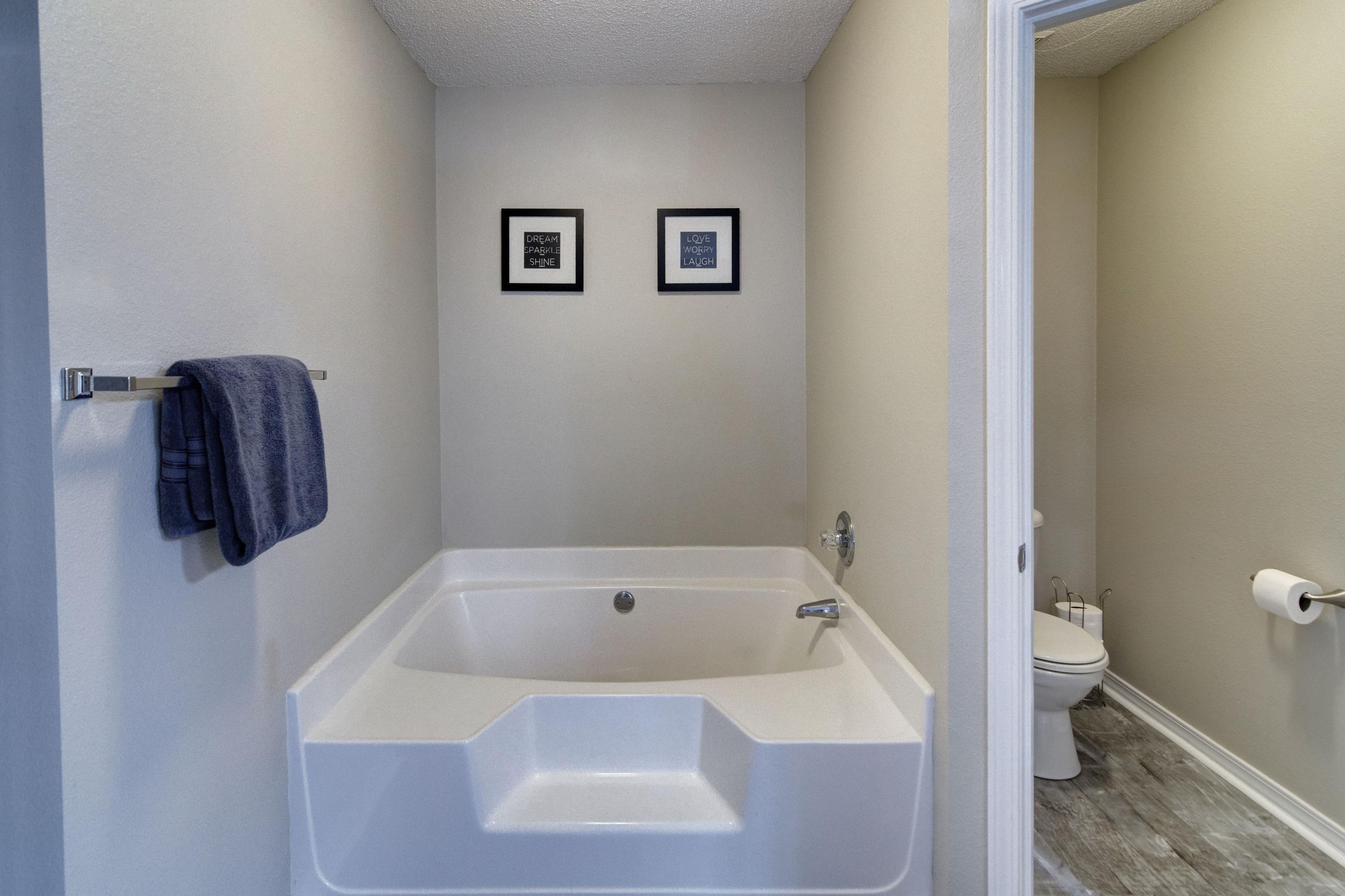 WATERSTONE - Residential