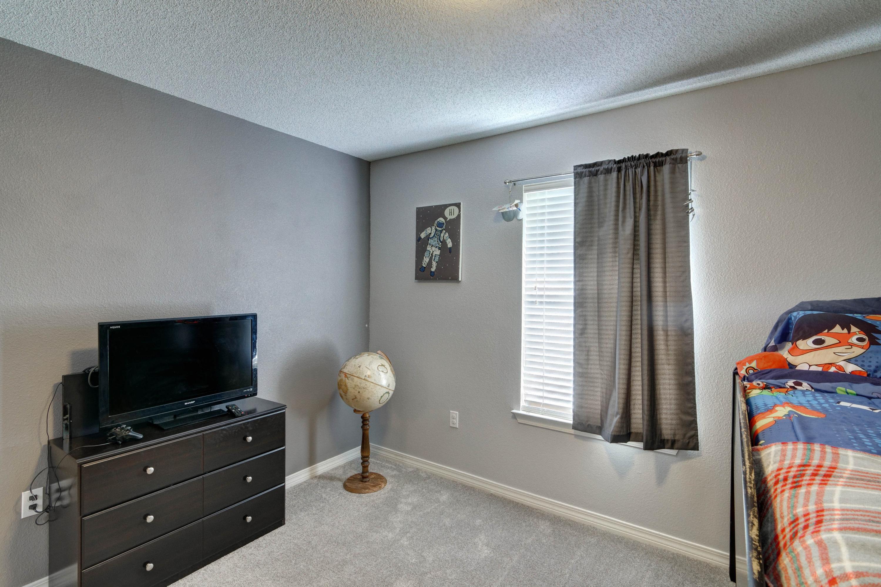WATERSTONE - Residential
