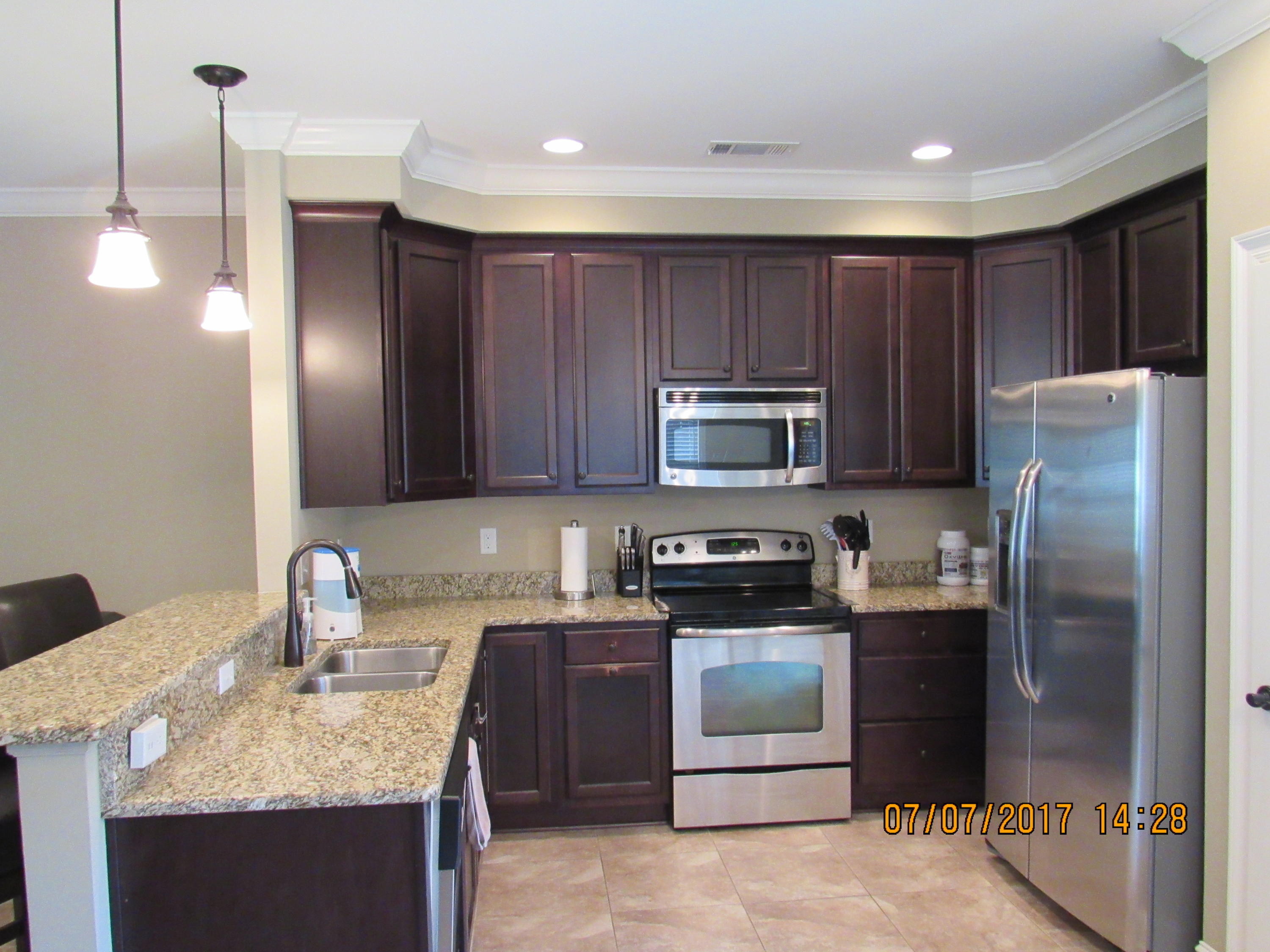 ARROWHEAD - Residential Lease