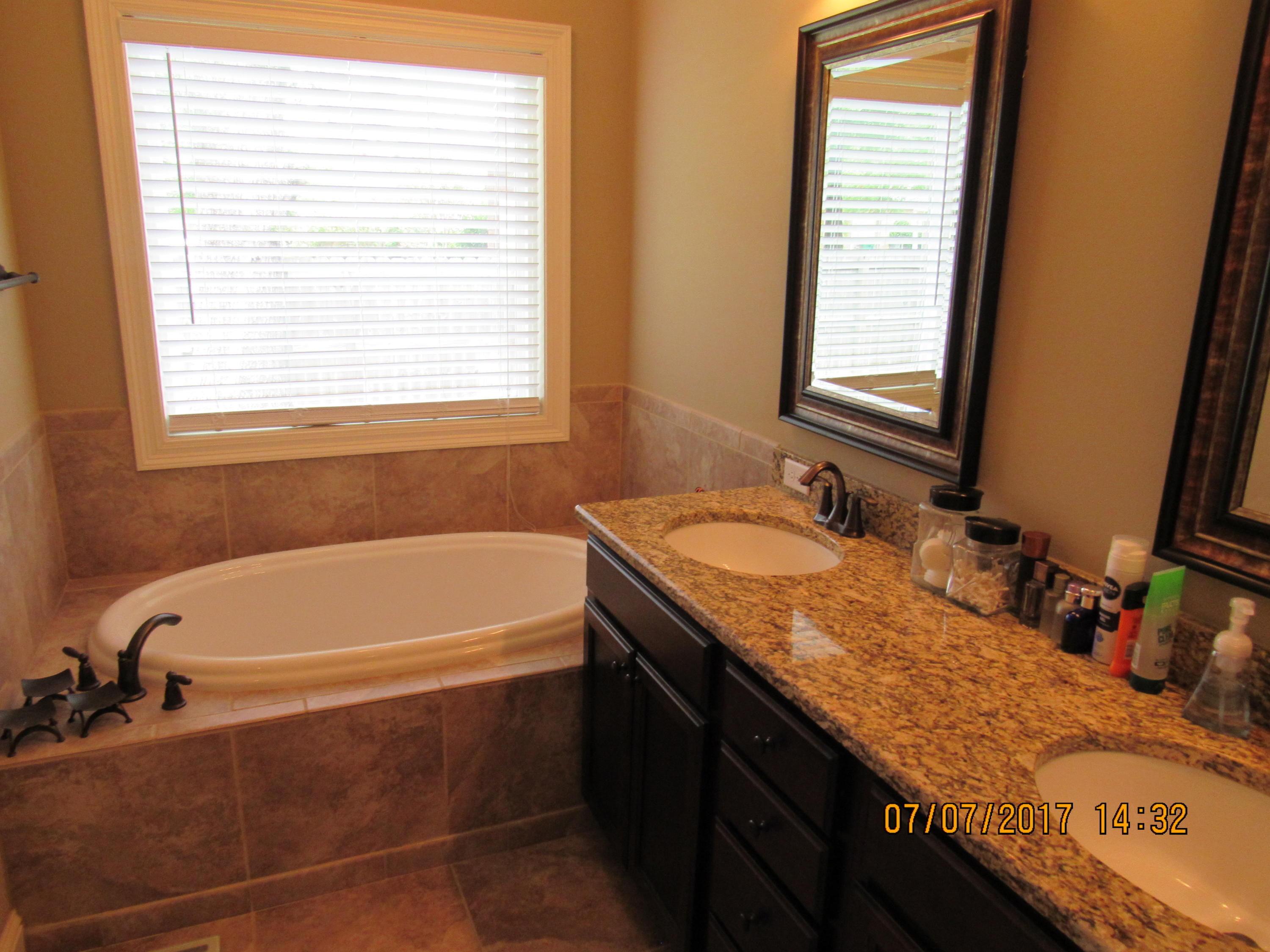 ARROWHEAD - Residential Lease