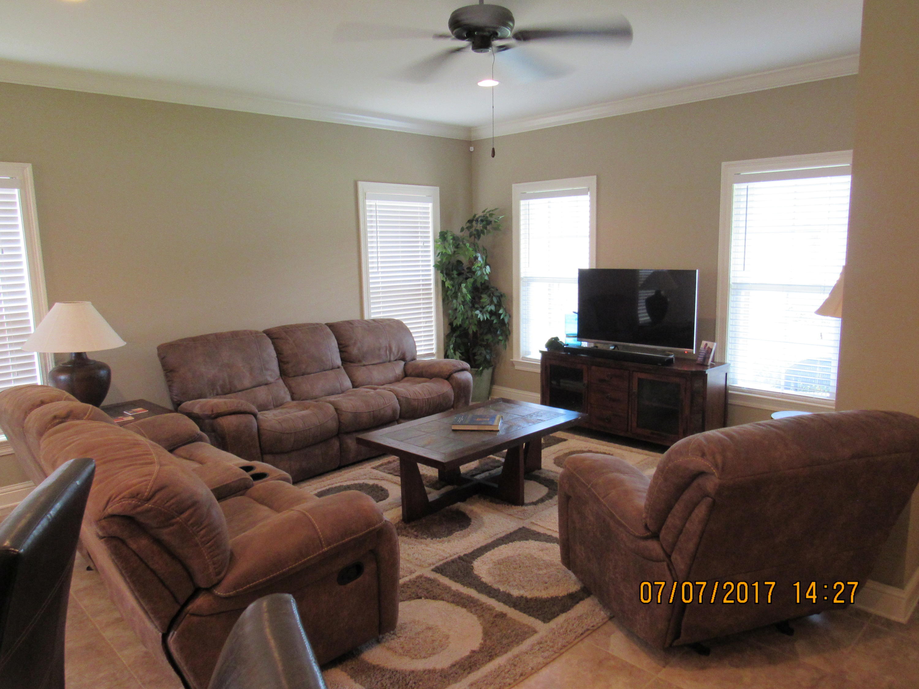 ARROWHEAD - Residential Lease