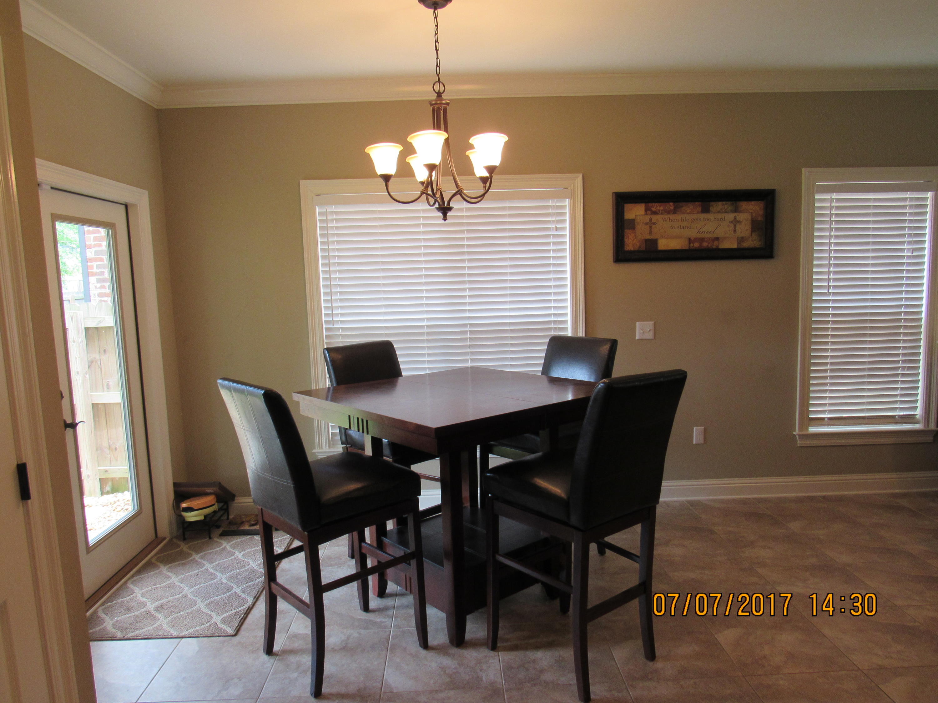 ARROWHEAD - Residential Lease