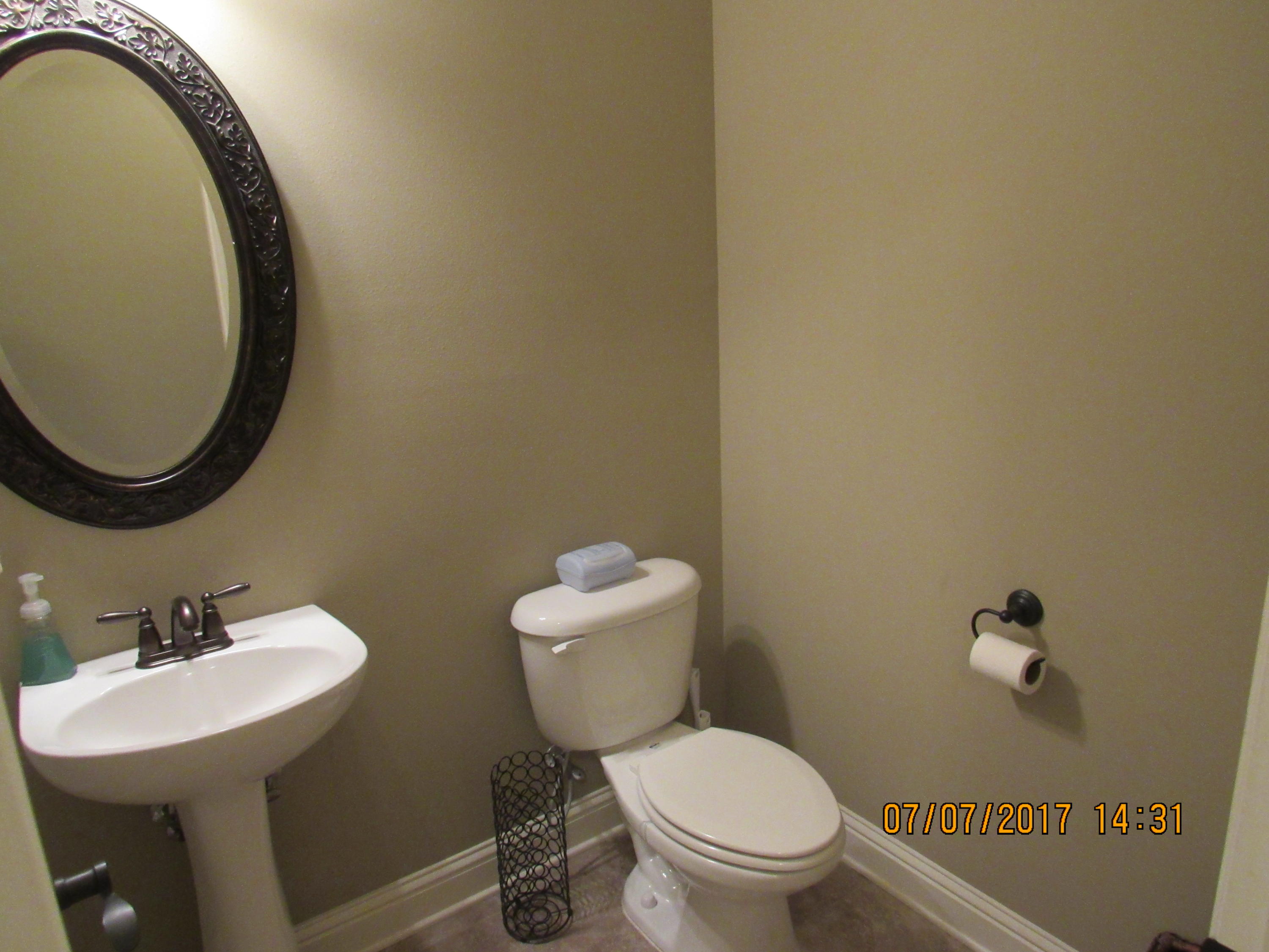 ARROWHEAD - Residential Lease