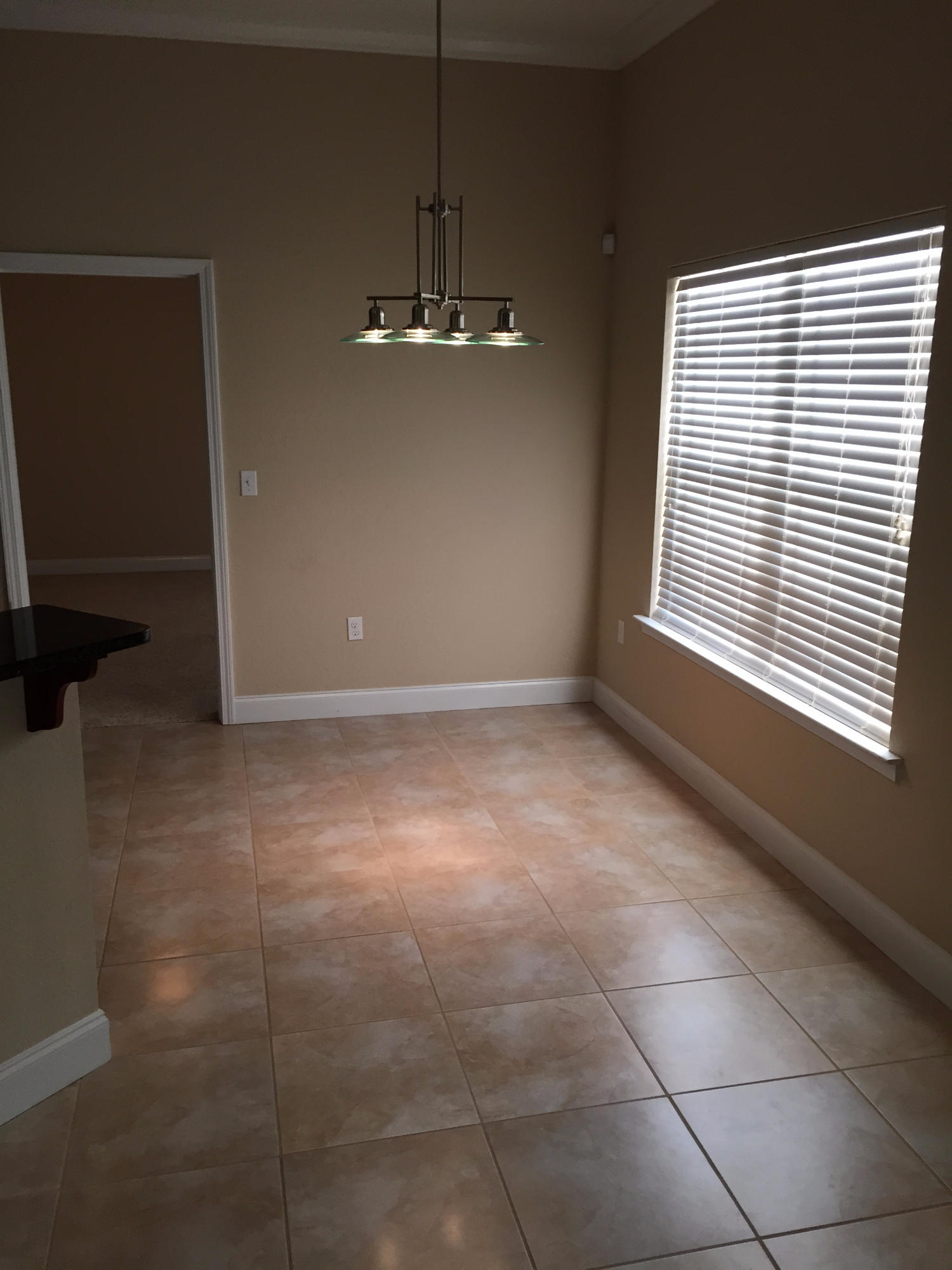 DUGGAN POND ESTATES - Residential Lease
