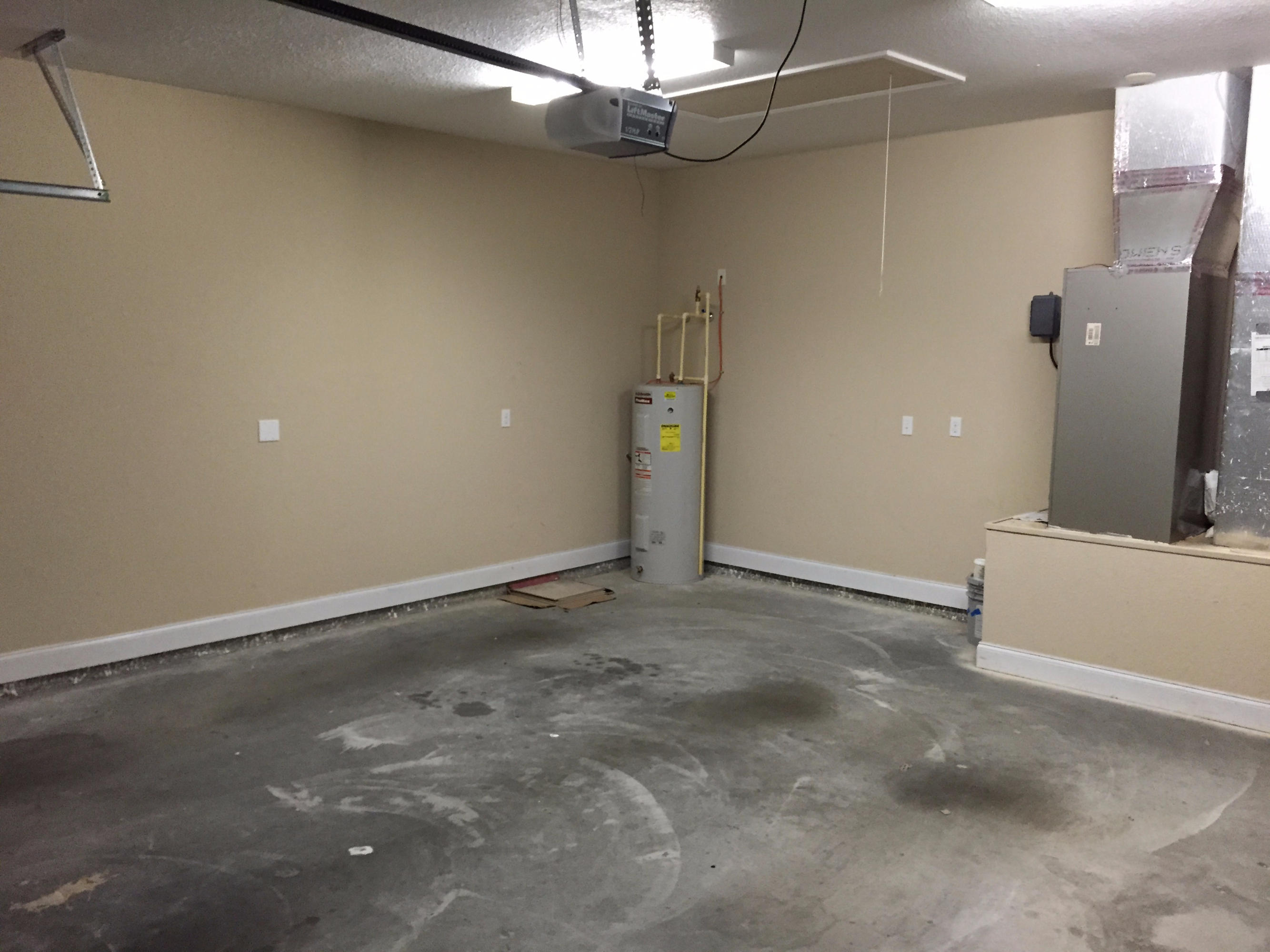 DUGGAN POND ESTATES - Residential Lease
