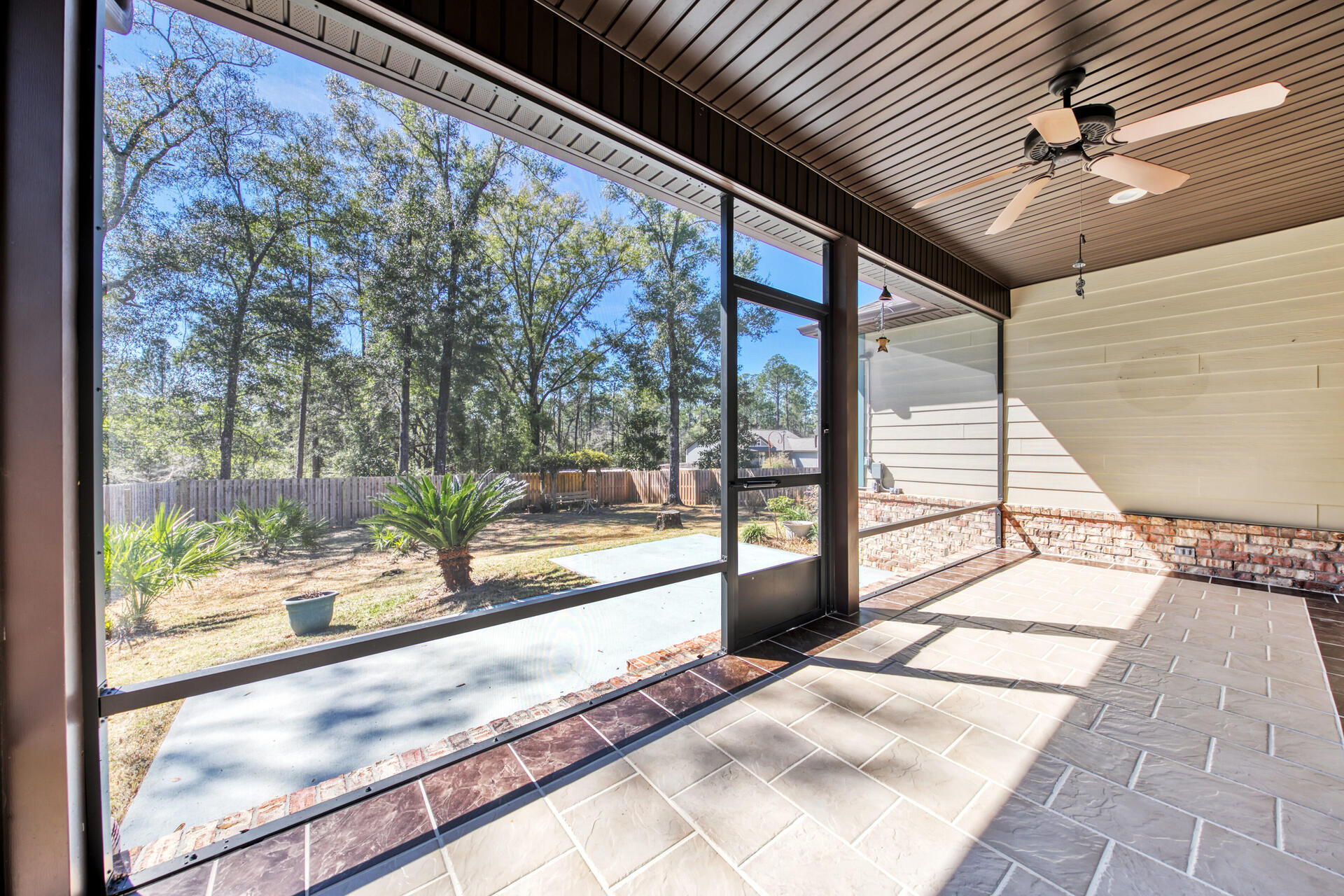 CANOPIES OF FREEPORT - Residential