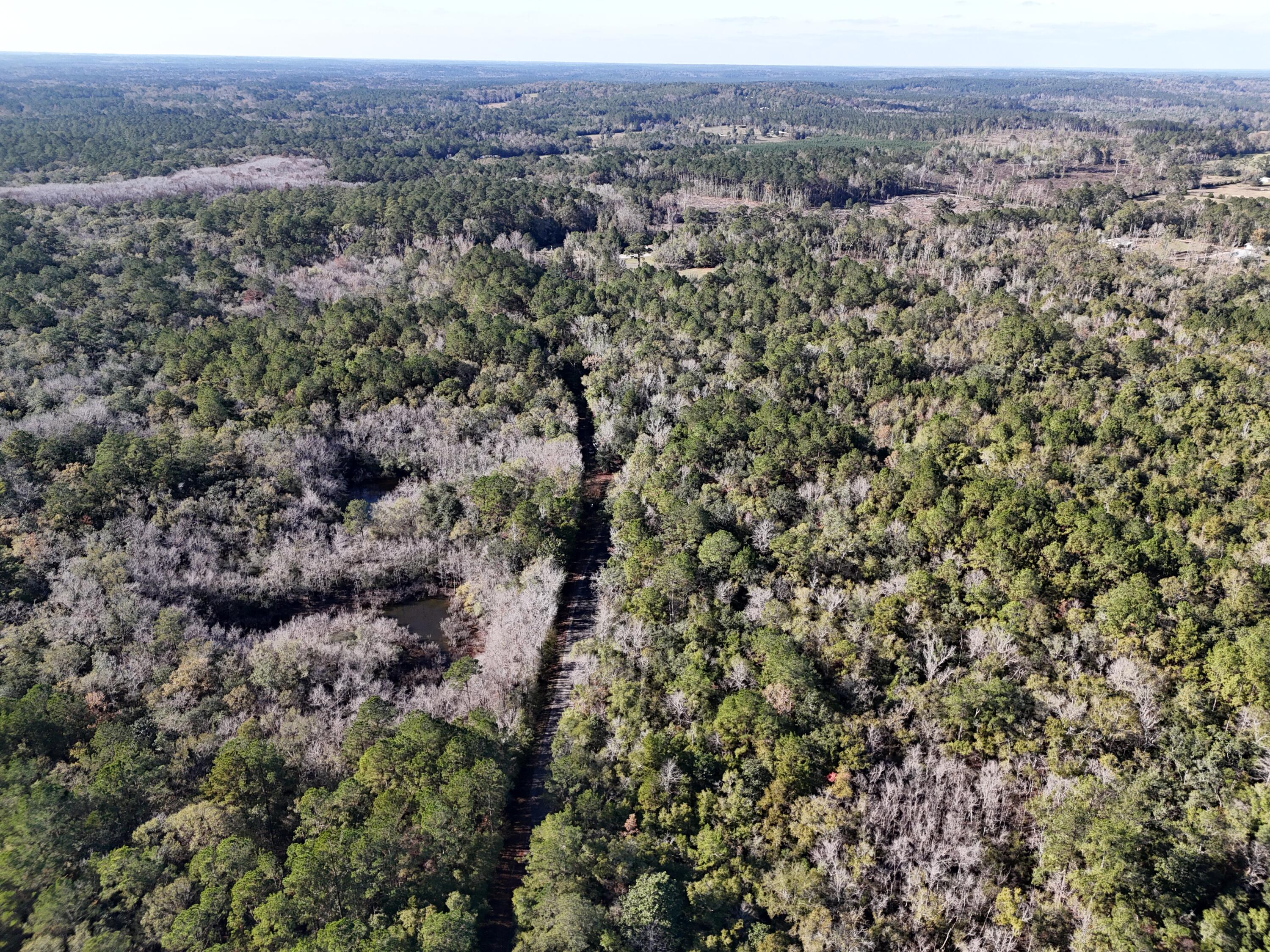 NO RECORDED SUBDIVISION - Land