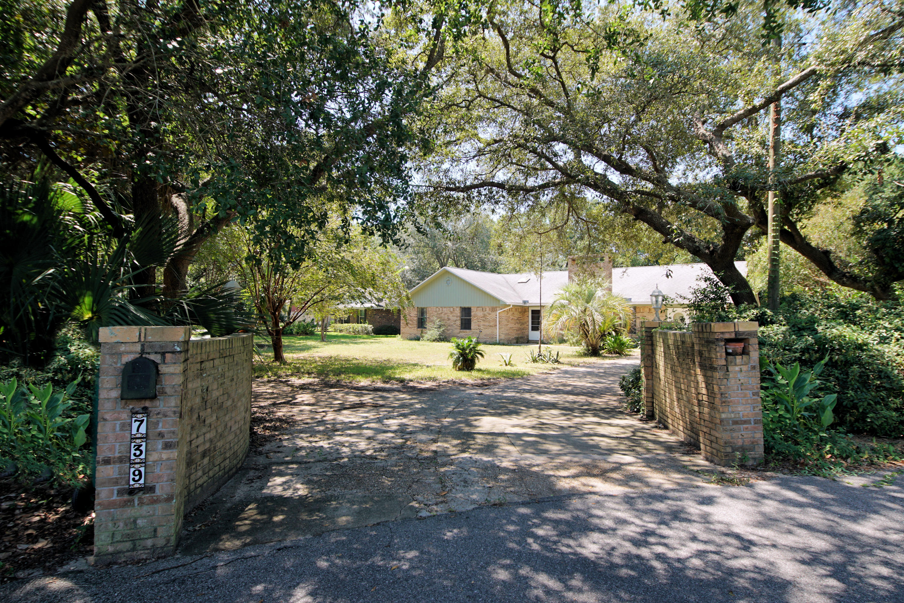 SPRING LAKE #1 - Residential