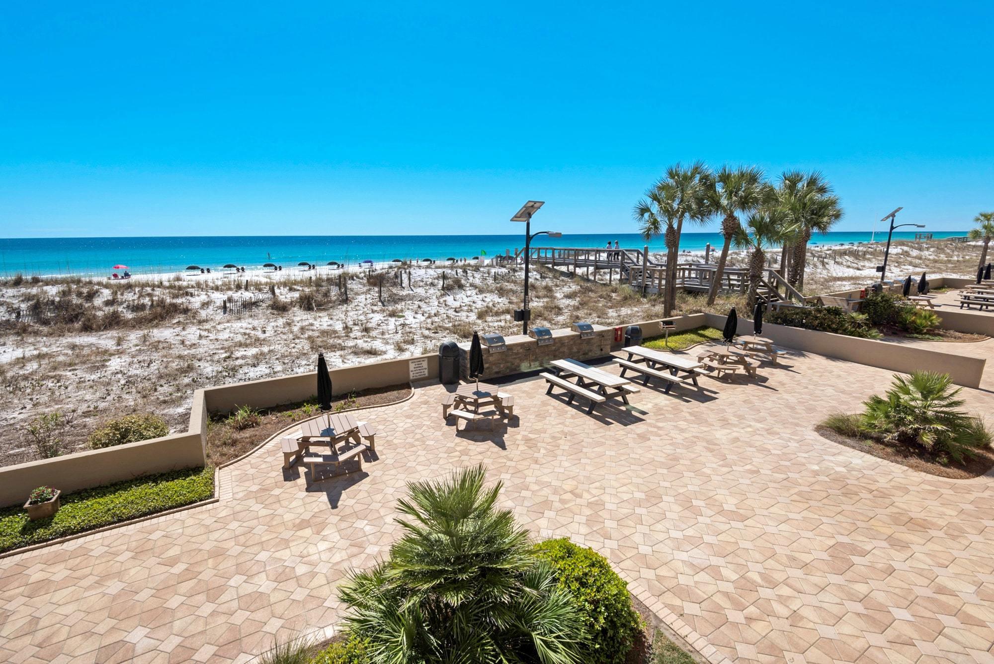 BREAKERS OF FWB PH II - Residential