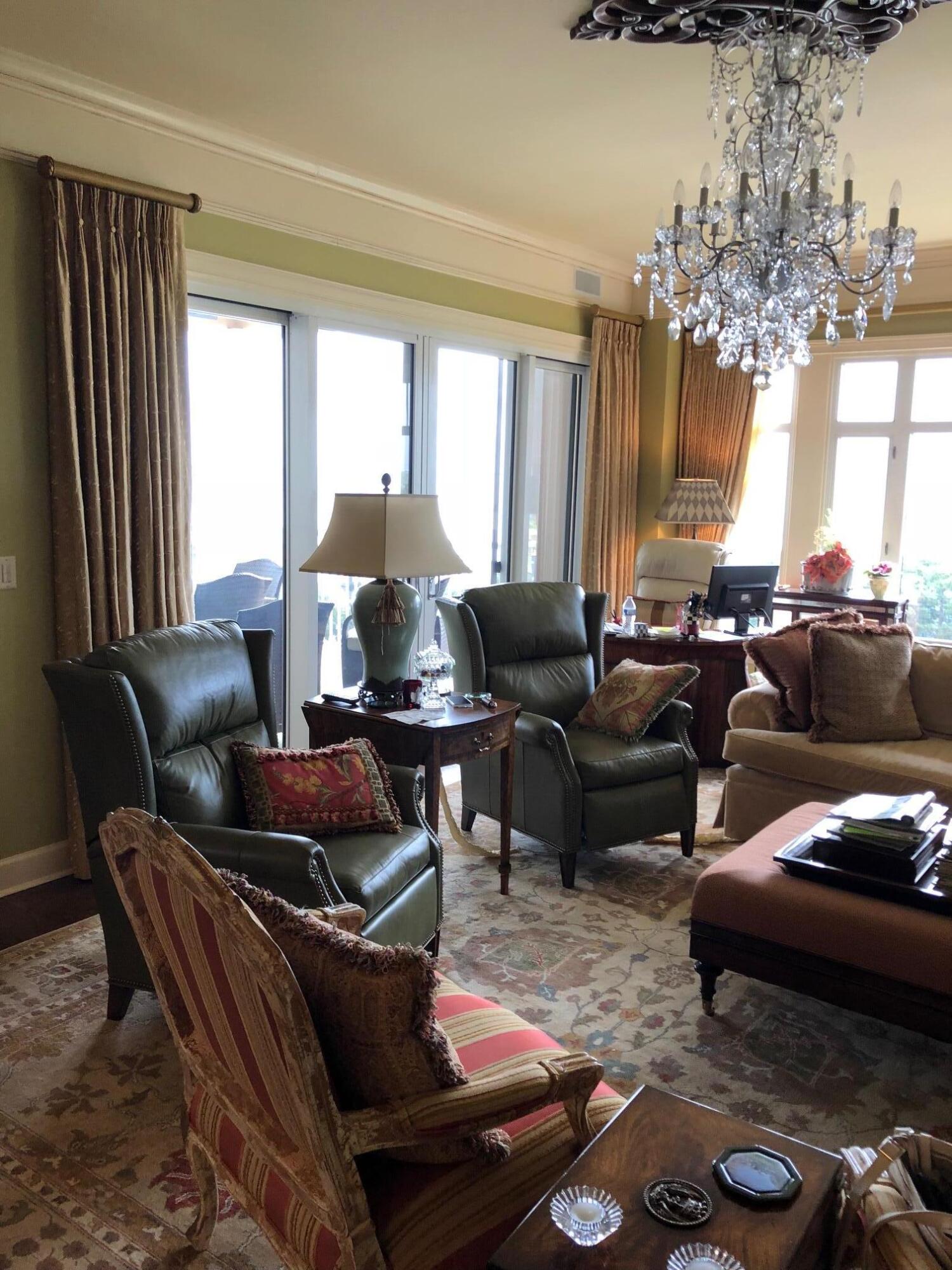 ONE WATER PLACE @ KELLY PLANTATION - Residential