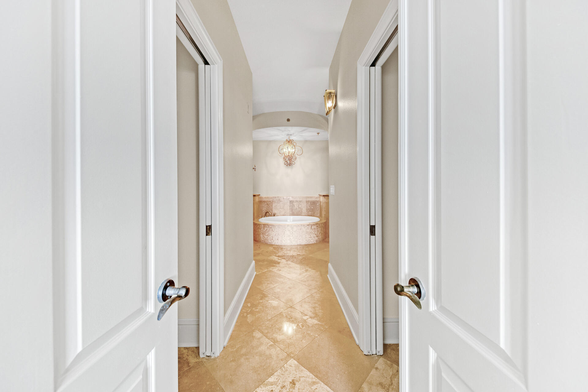 BELLA RIVA - Residential