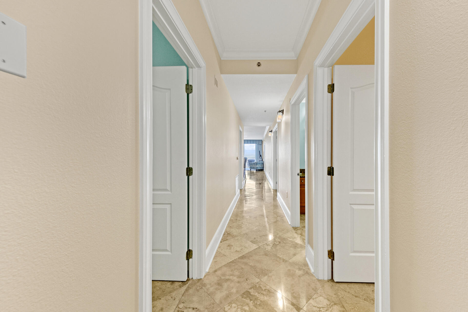 BELLA RIVA - Residential