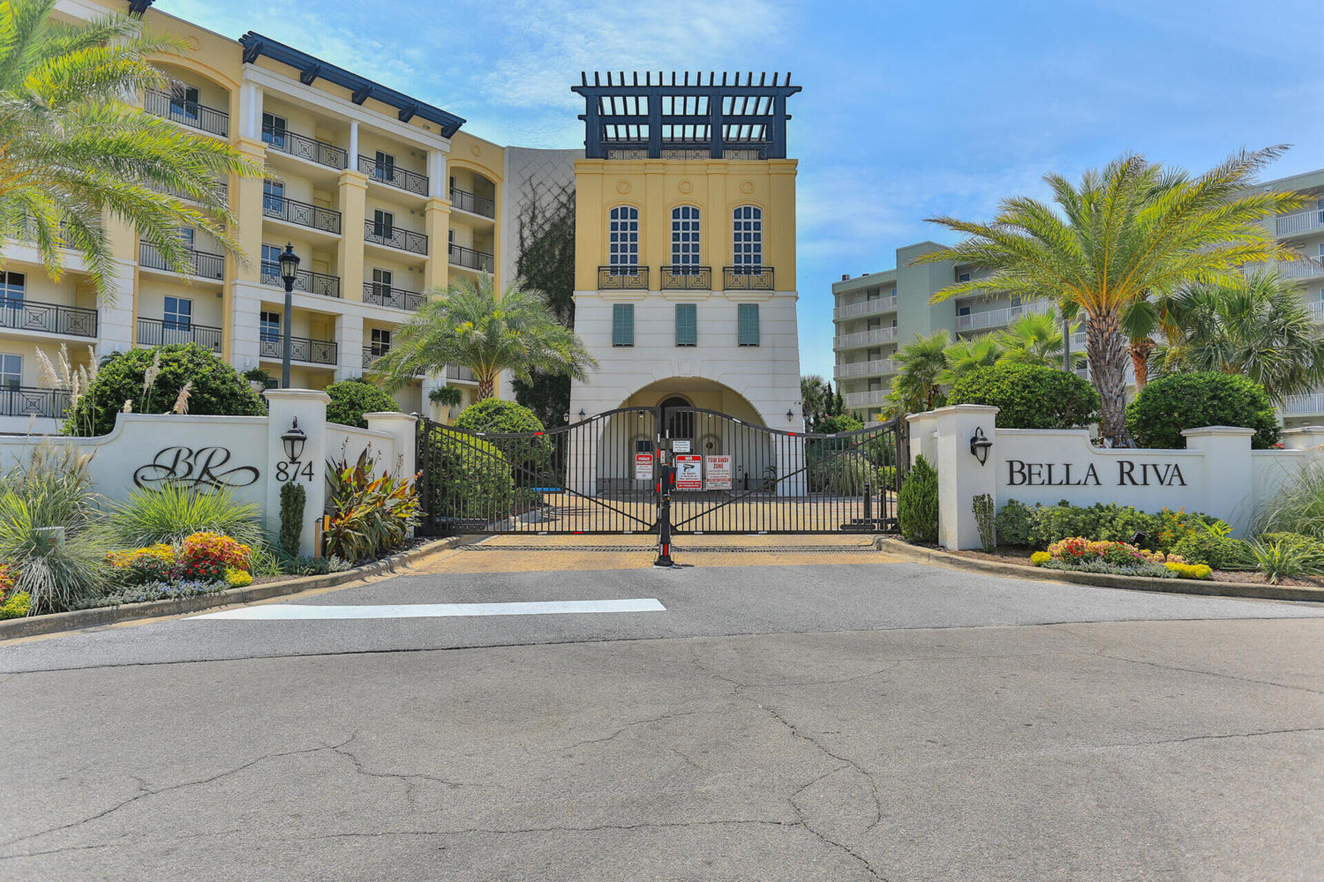 BELLA RIVA - Residential