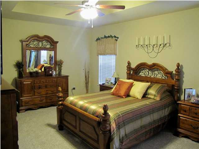 PEACH CREEK PH 1 - Residential Lease
