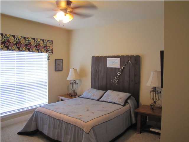 PEACH CREEK PH 1 - Residential Lease
