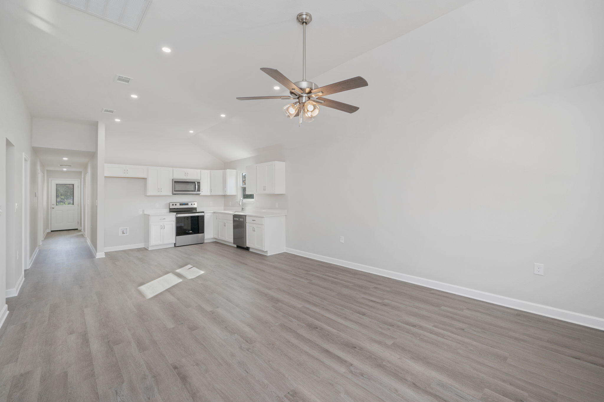 OAKDALE MINI FARMS RESUB BLK 18 - Residential