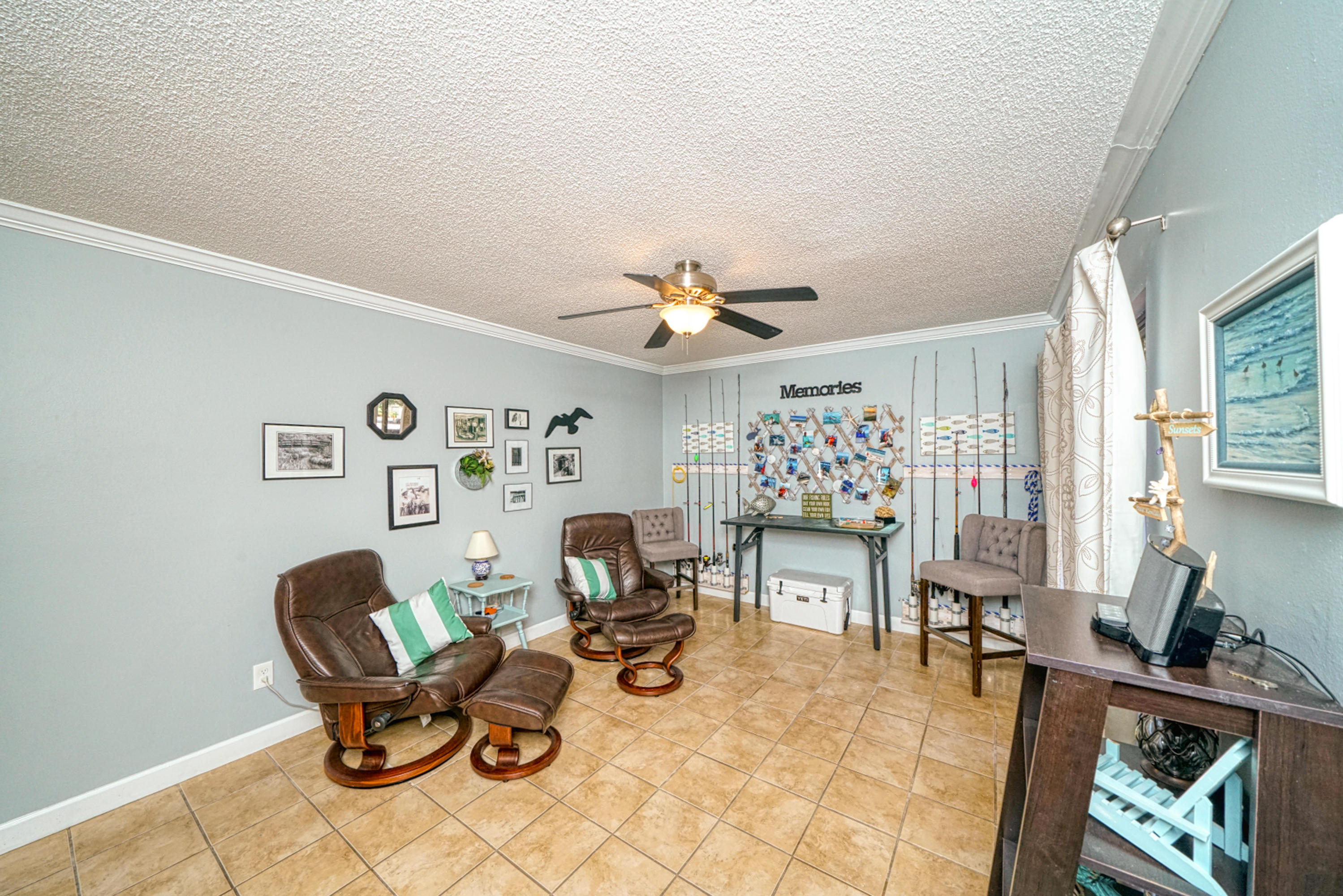 MOSSEY COVE TOWNHOMES - Residential