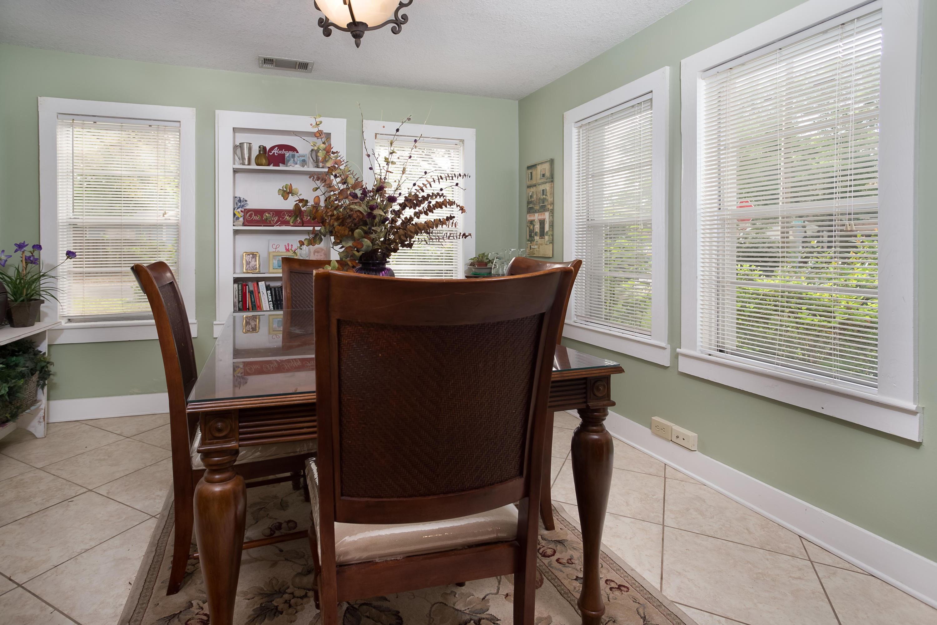HELMS & ALLEN - Residential