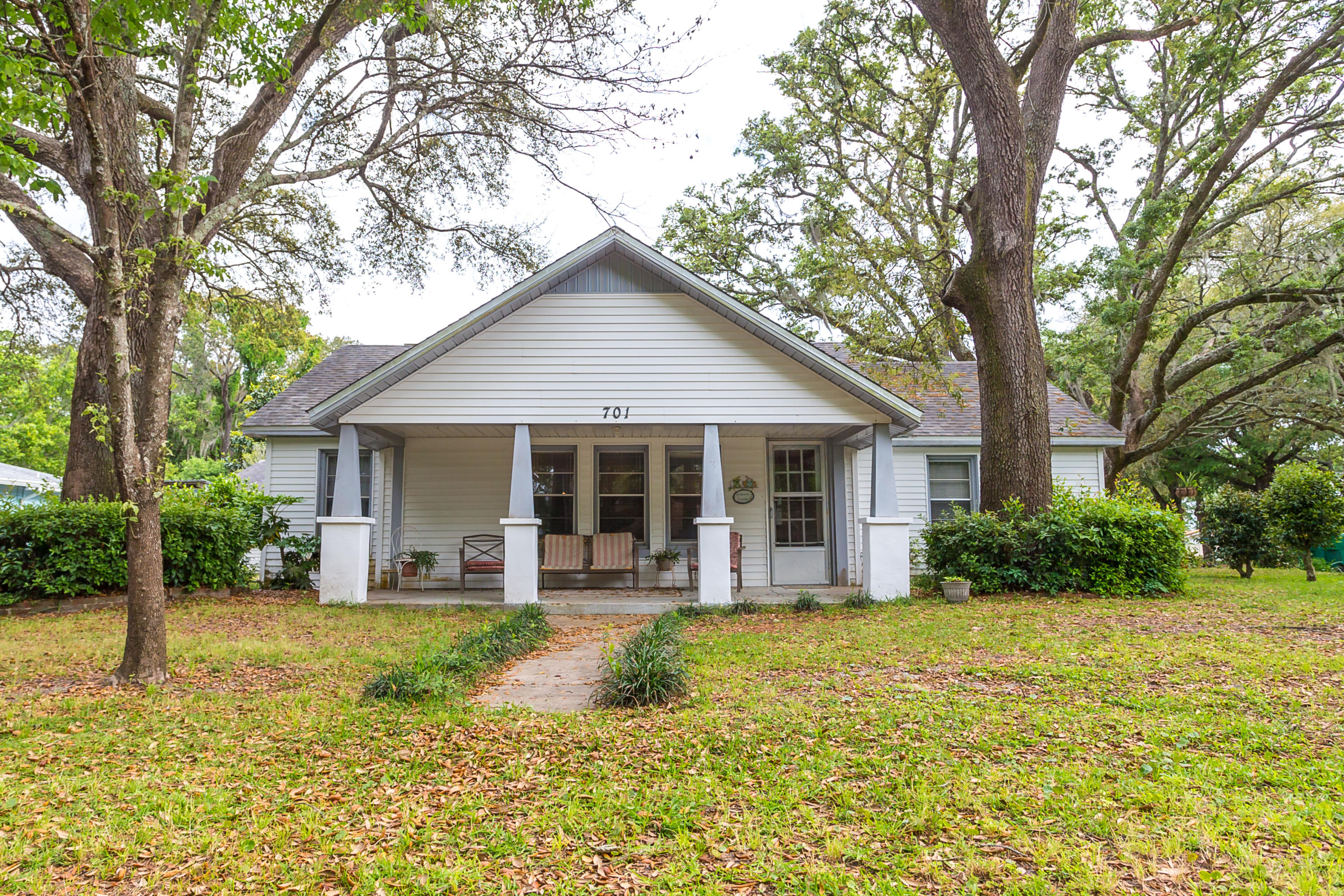 HELMS & ALLEN - Residential