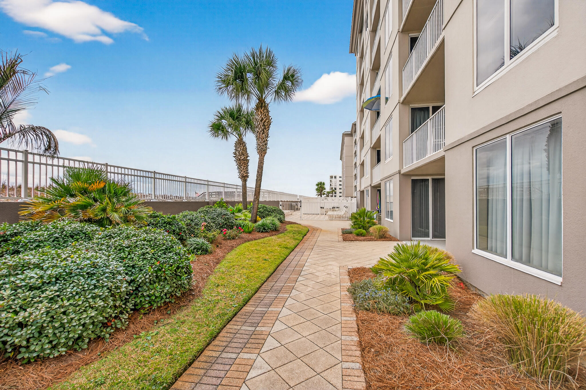 ISLAND PRINCESS - Residential