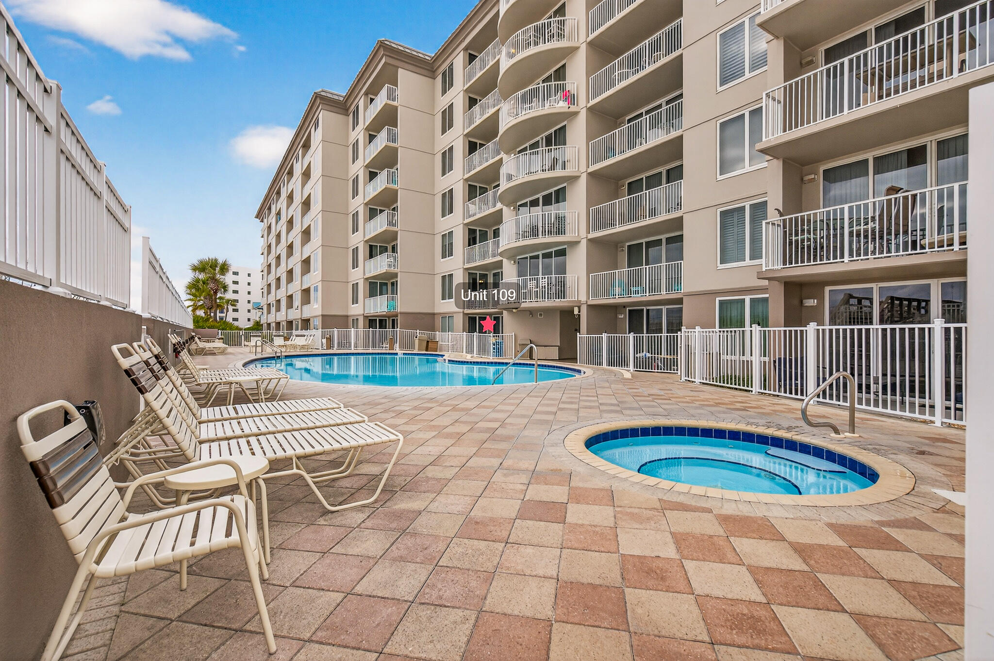 ISLAND PRINCESS - Residential