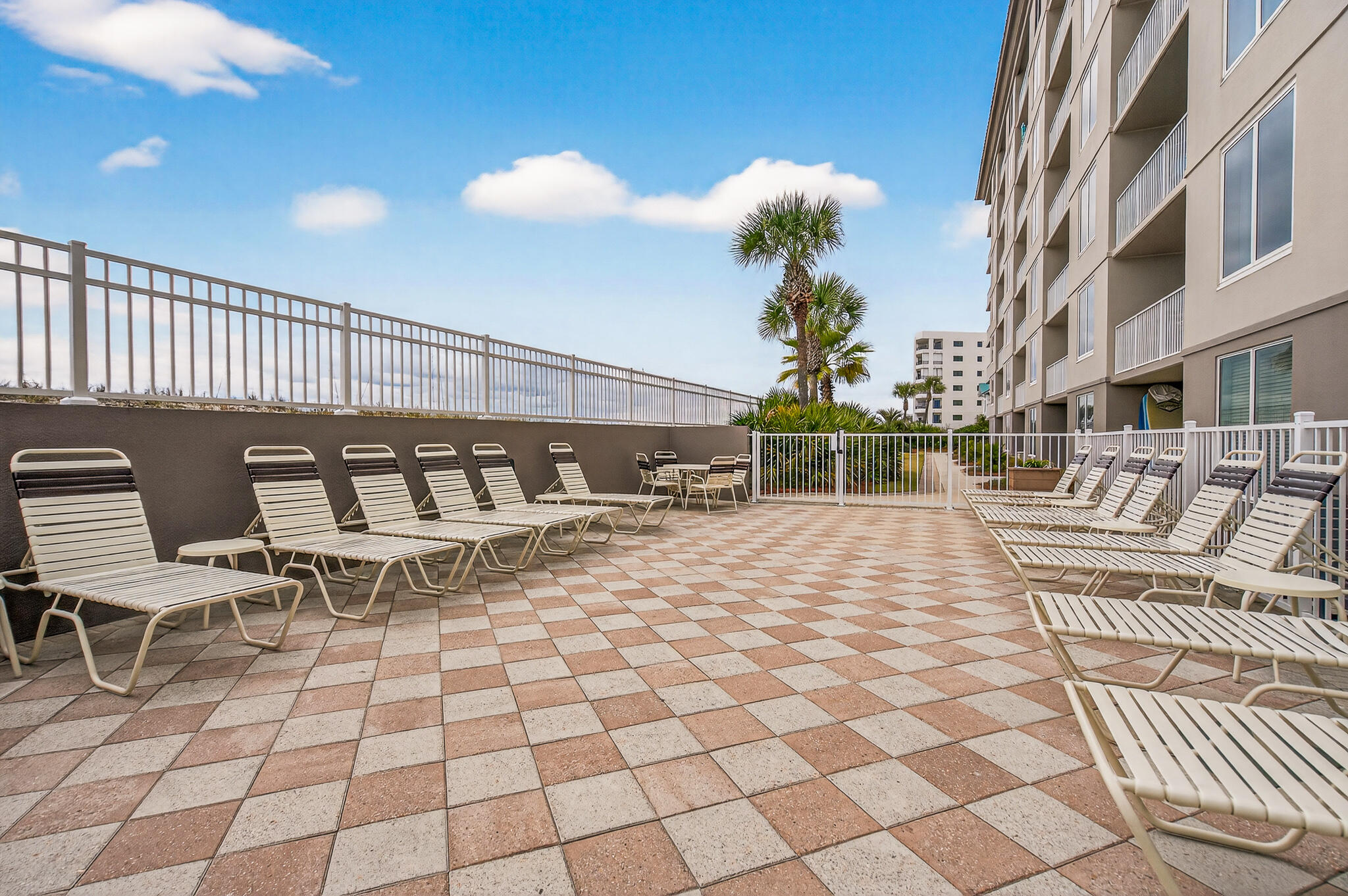 ISLAND PRINCESS - Residential