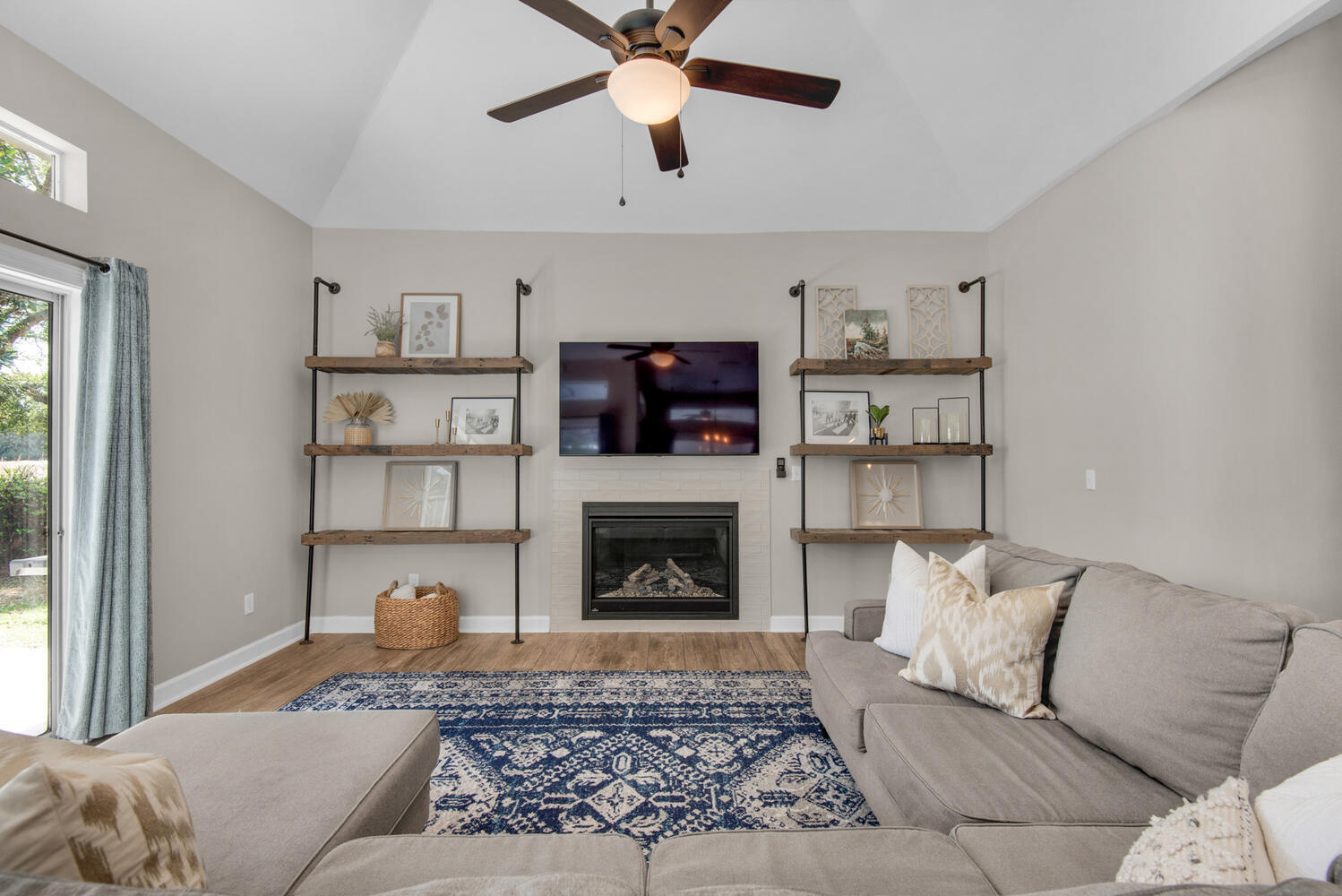 PALMETTO DUNES - Residential Lease