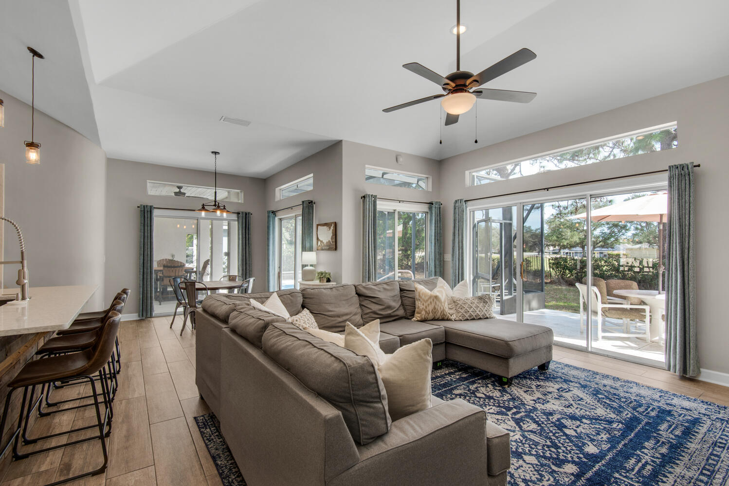 PALMETTO DUNES - Residential Lease