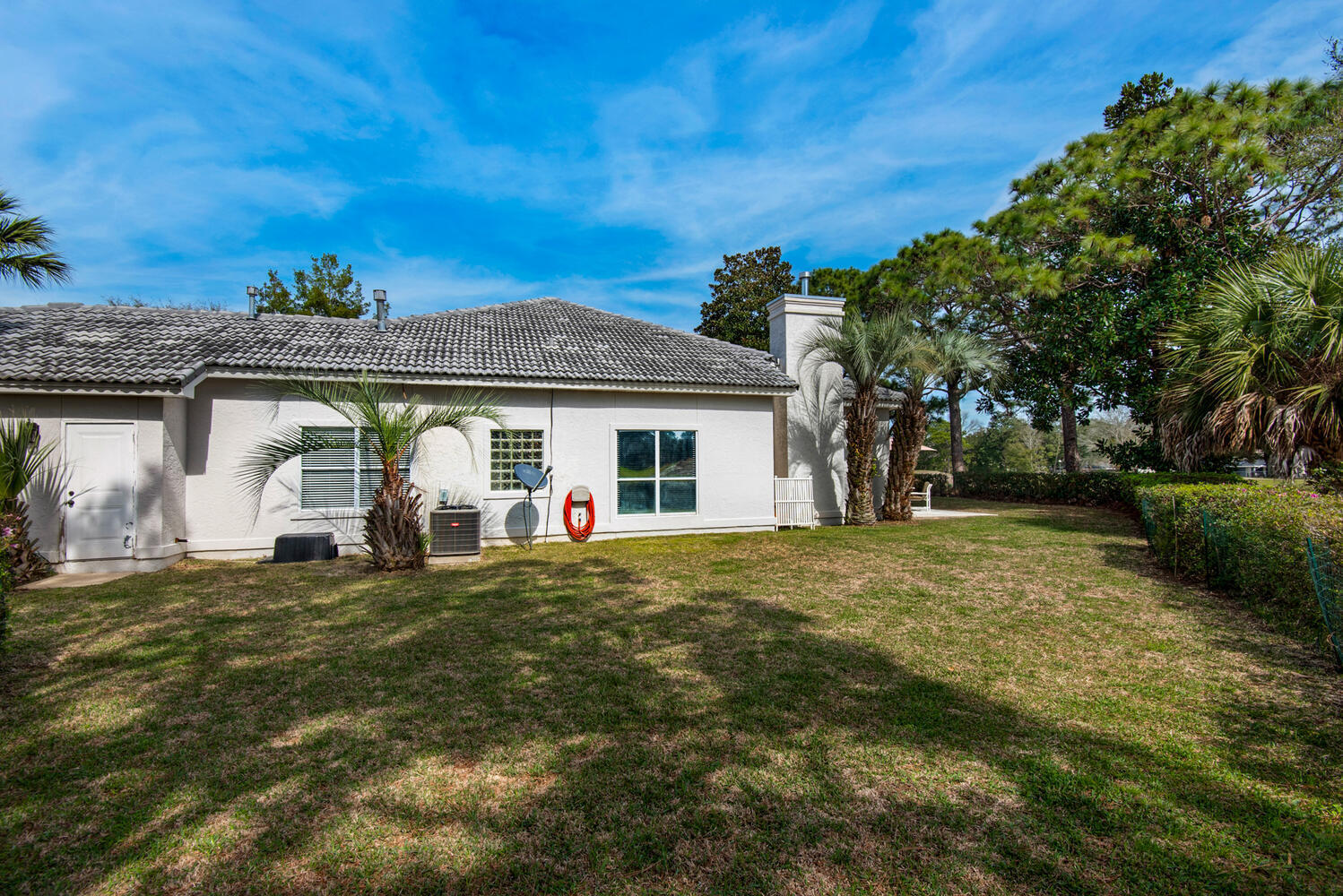 PALMETTO DUNES - Residential Lease