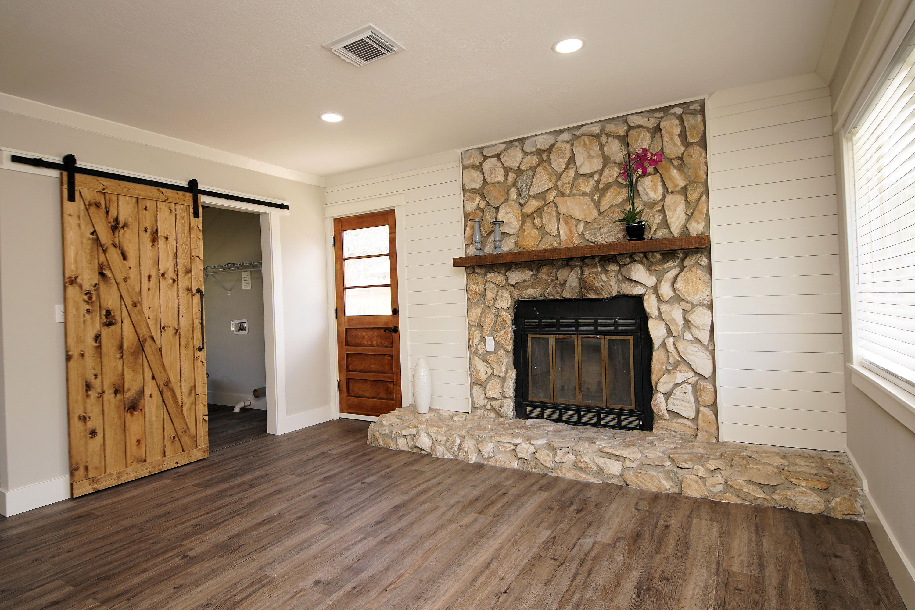 BEL AIR - Residential Lease