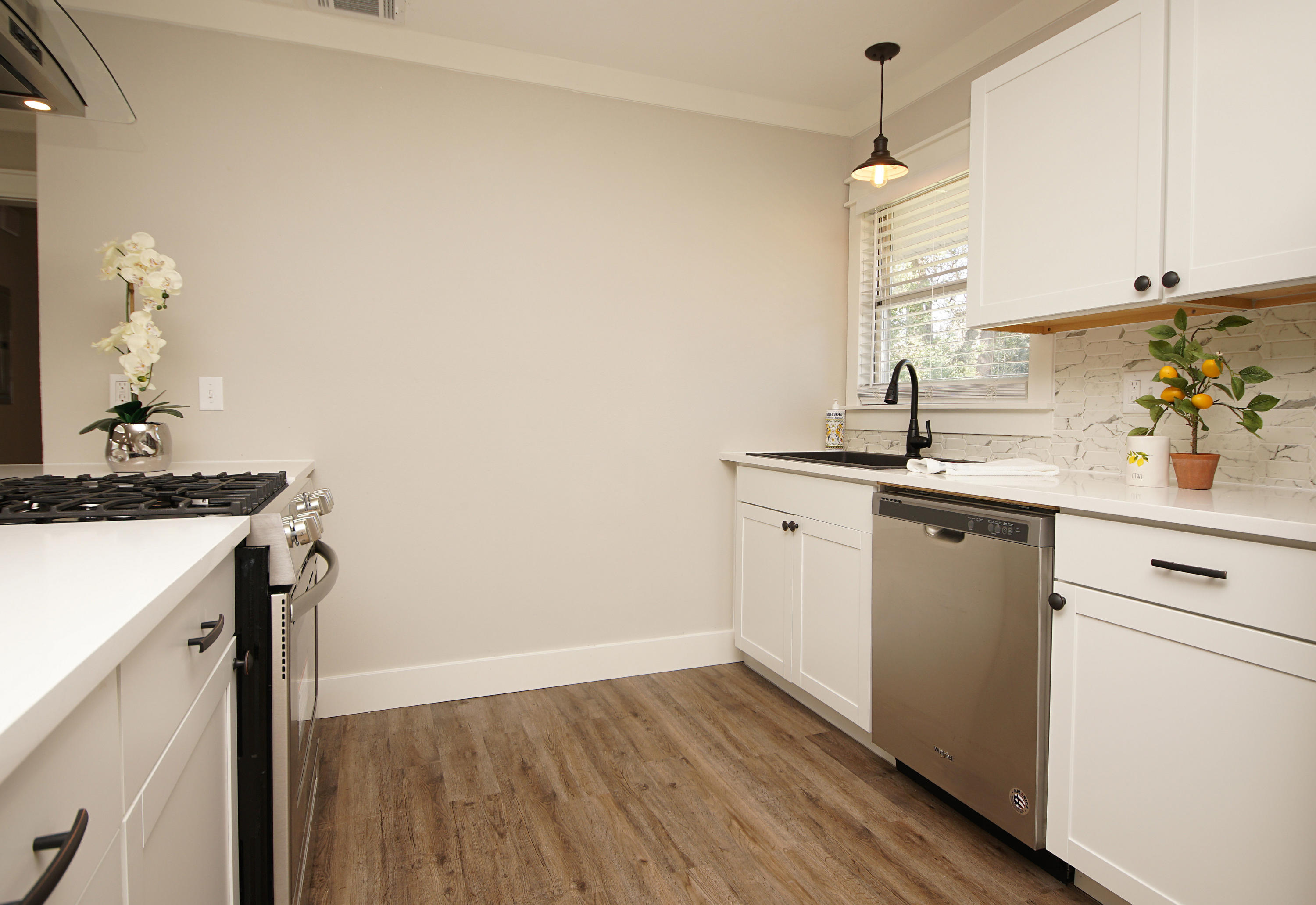 BEL AIR - Residential Lease
